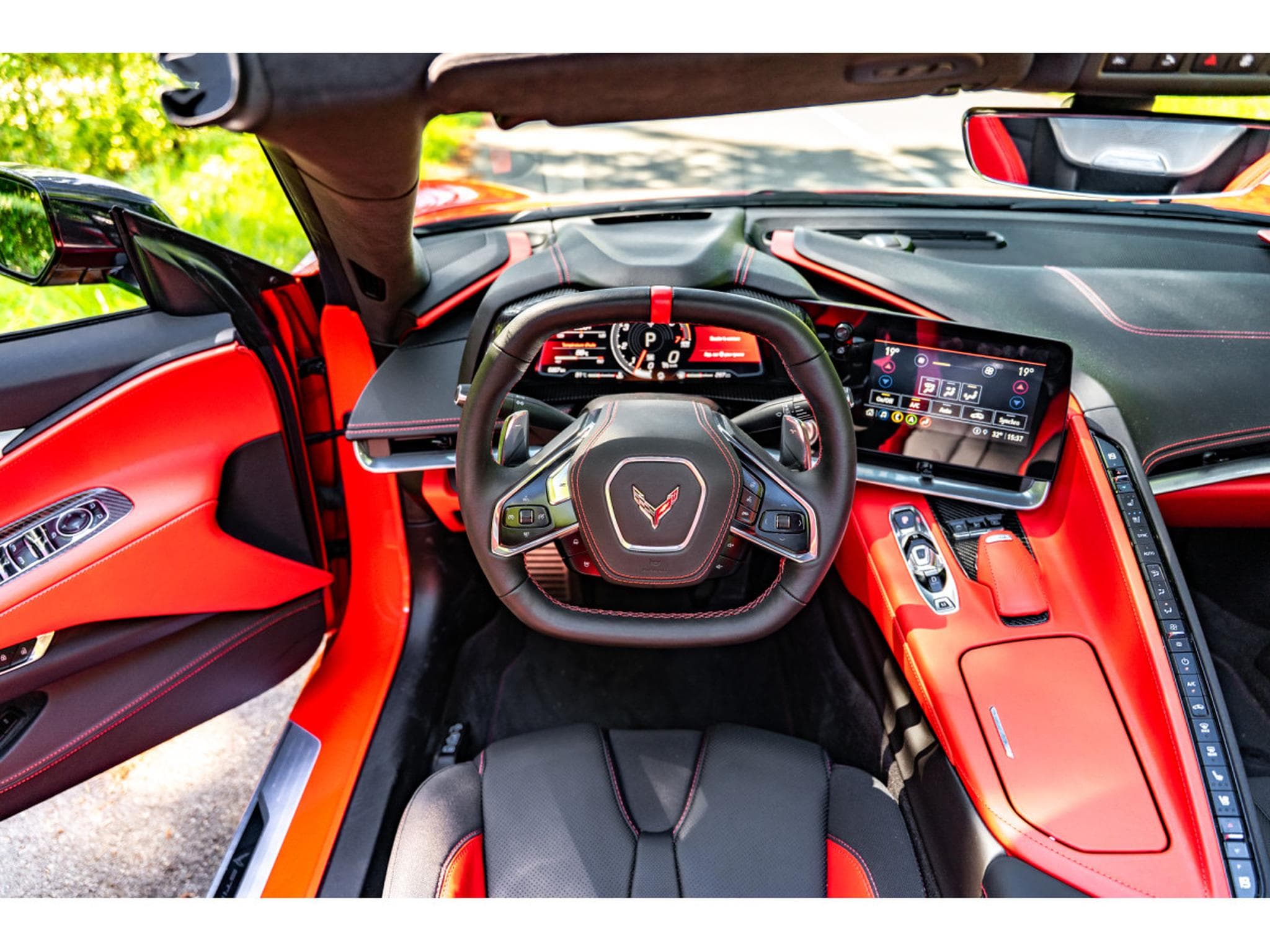 Chevrolet Corvette Stingray Cabriolet 3LT - Lift - Magnetic Ride - Competition (2023) - Photo 11