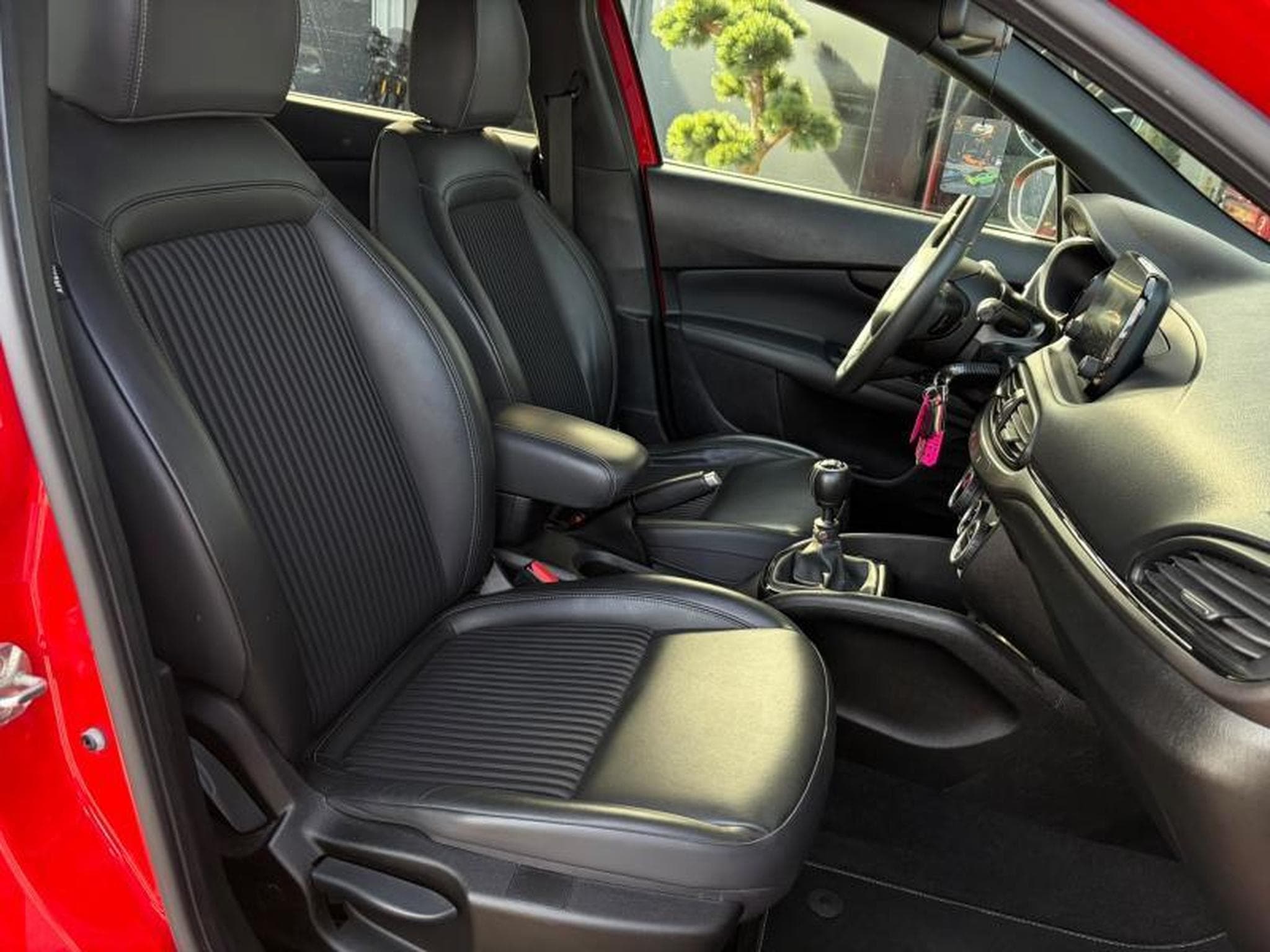 Fiat Tipo 5 portes/SW S-Design (2019) - Photo 8