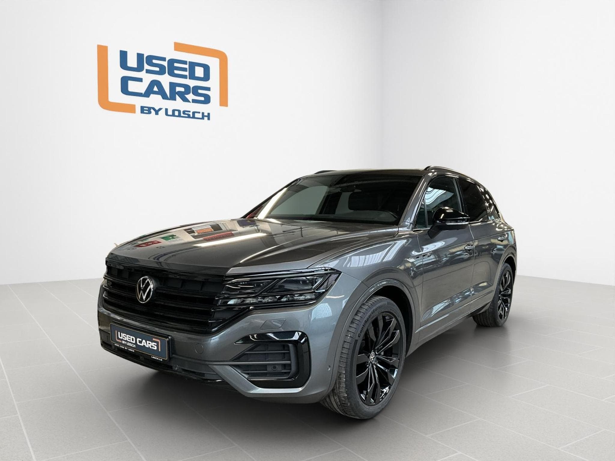 VW Touareg R-Line+V6+4M+DSG+Black-Style+Pano+AHK+Stand-H.+Luft. (2021) - Photo 1