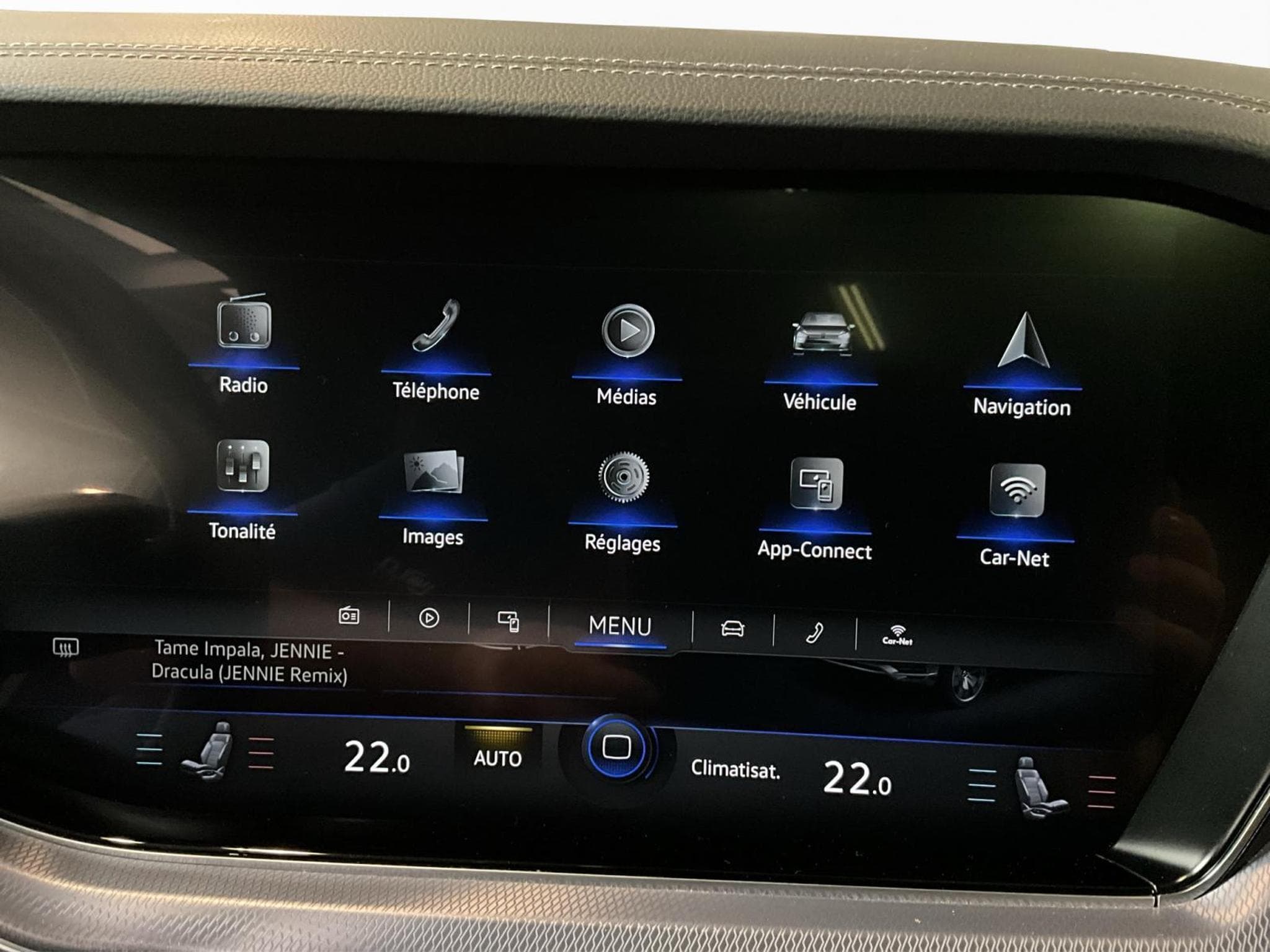 VW Touareg R-Line+V6+4M+DSG+Black-Style+Pano+AHK+Stand-H.+Luft. (2021) - Photo 13