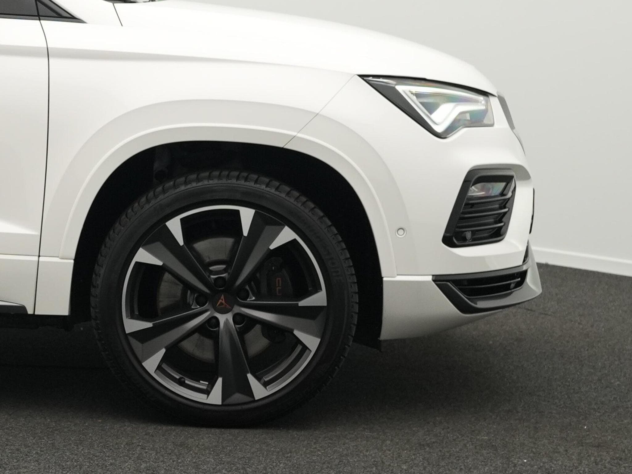 CUPRA Ateca 2.0 TSI VZ 4Drive OPF (2024) - Photo 6