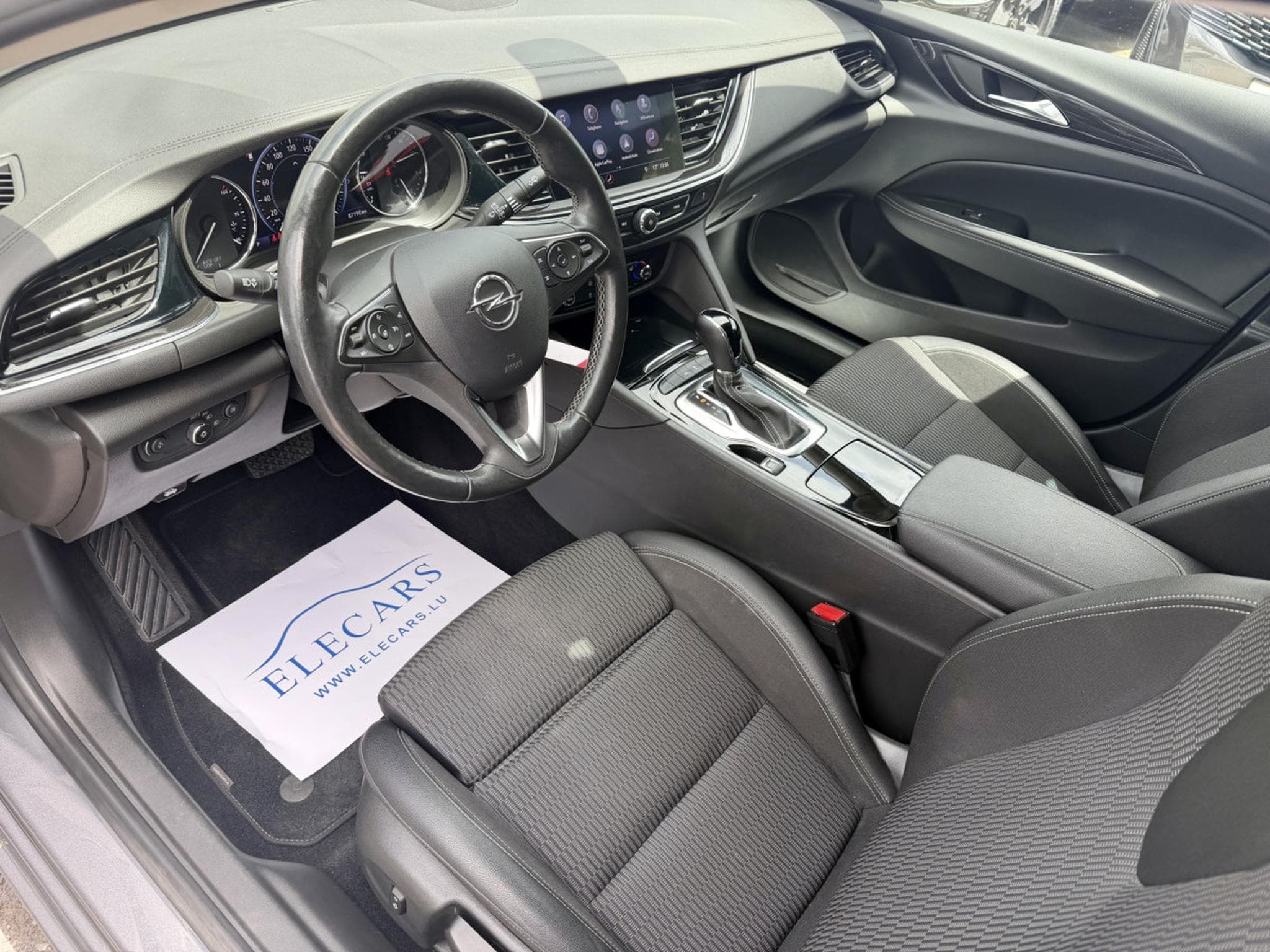 Opel Insignia Grand Sport 2.0 CDTI Elegance Aut. (2021) - Photo 7