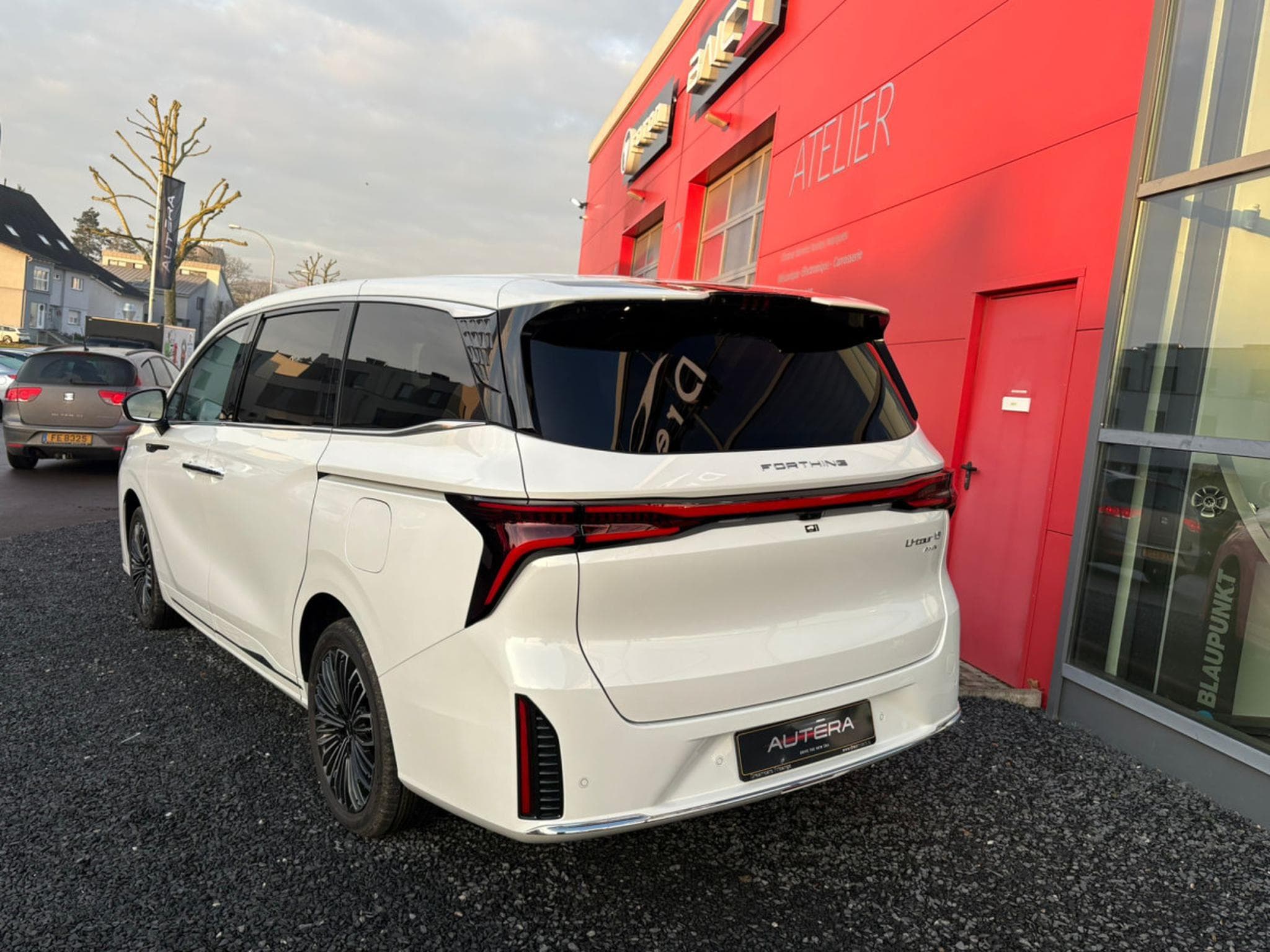 Forthing U-Tour FORTHING 9 PHEV 7 PLACES FULL OPTIONS (2026) - Photo 3
