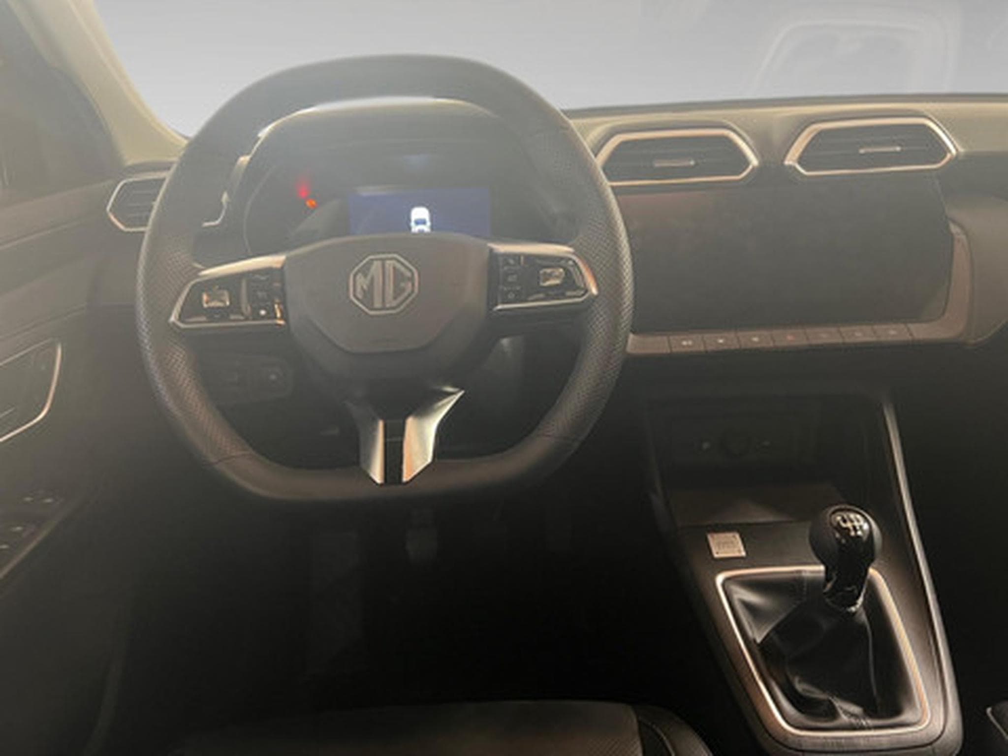 MG ZS 1.5 Comfort (2025) - Photo 14