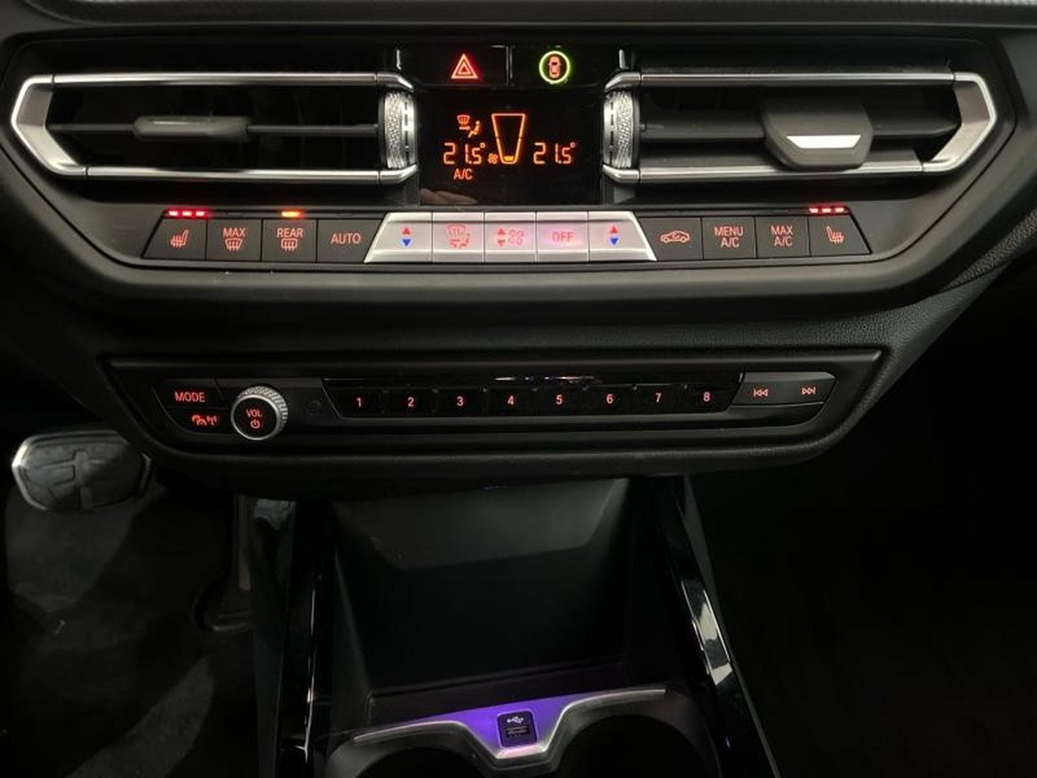 BMW Série 2 -33% M235iA xDrive 306ch (2023) - Photo 16