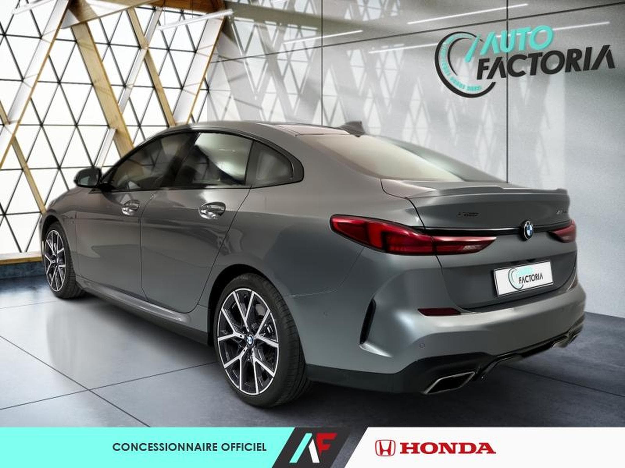 BMW Série 2 -33% M235iA xDrive 306ch (2023) - Photo 3