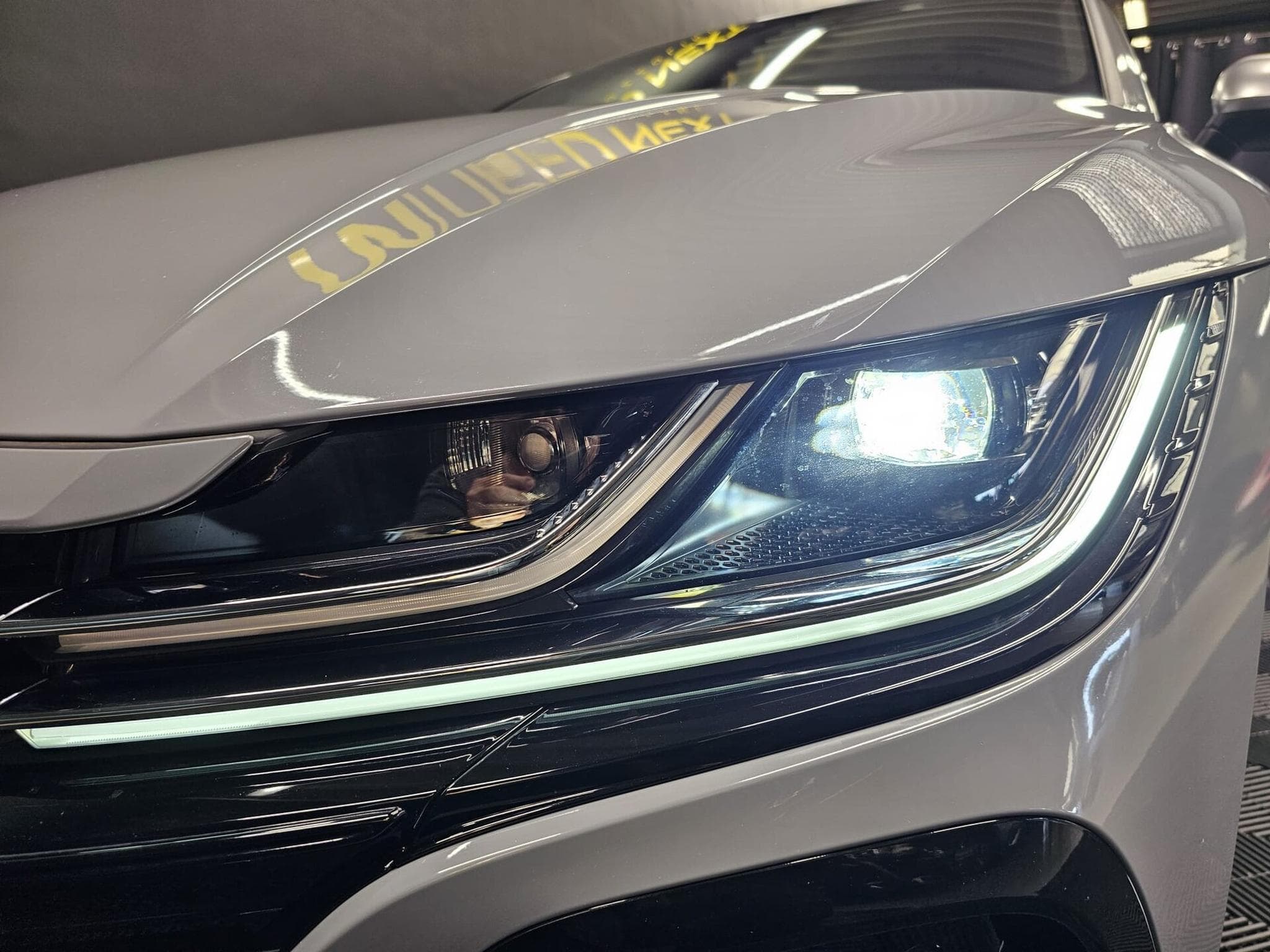VW Arteon R Shooting Brake 2.0 TSI 320cv 4motion (2024) - Photo 7