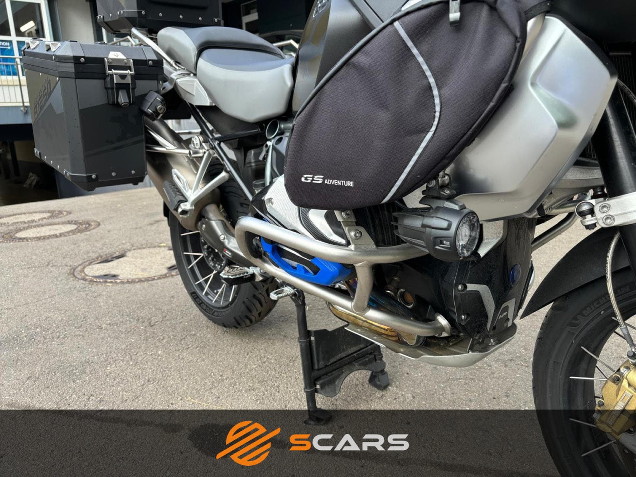 BMW R 1250 GS Adventure EXCLUSIVE 3 Pack (2019) - Photo 11