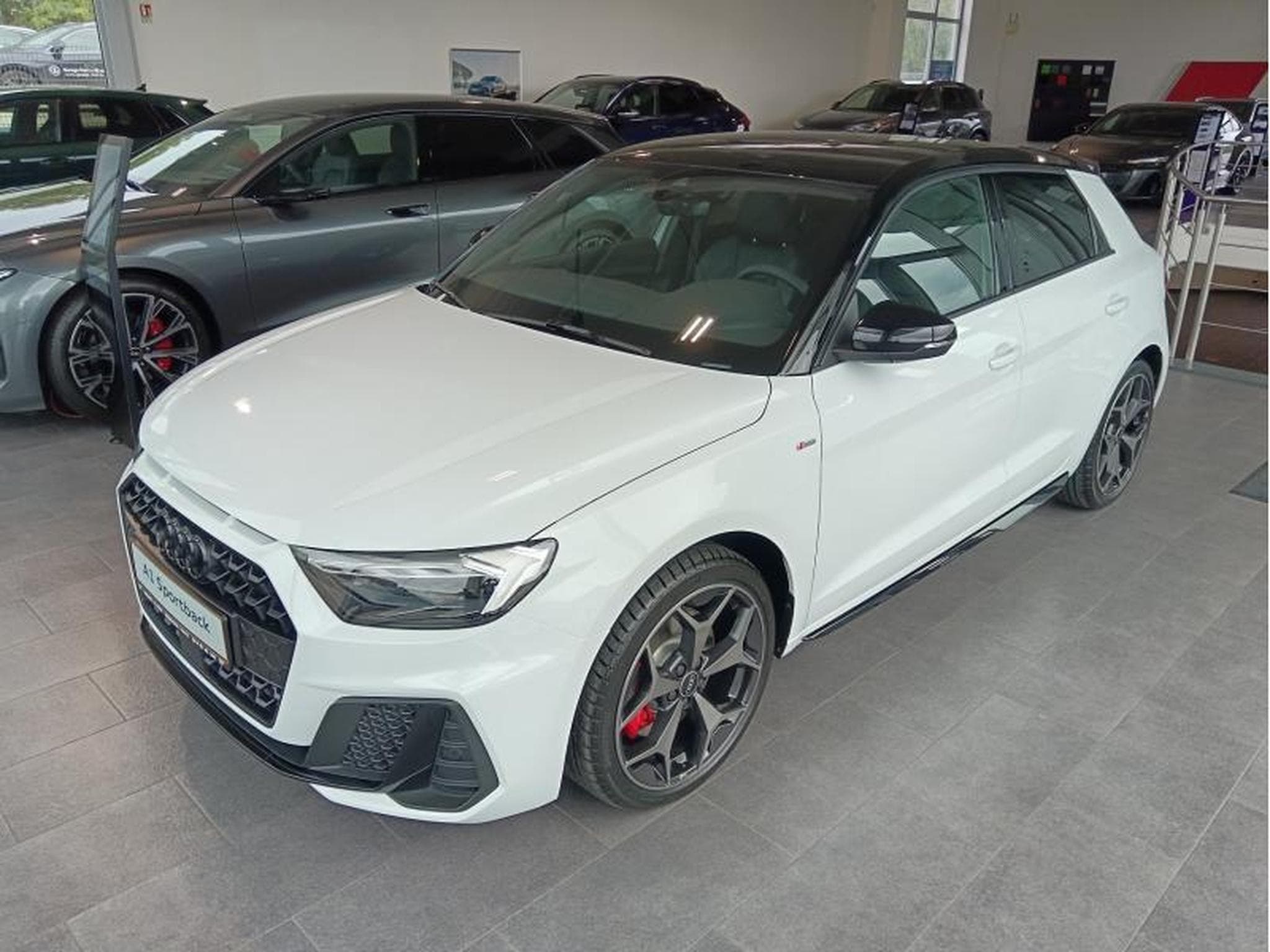 Audi A1 Sportback S-line TFSI 152 kW s-tronic (2026) - Photo 1