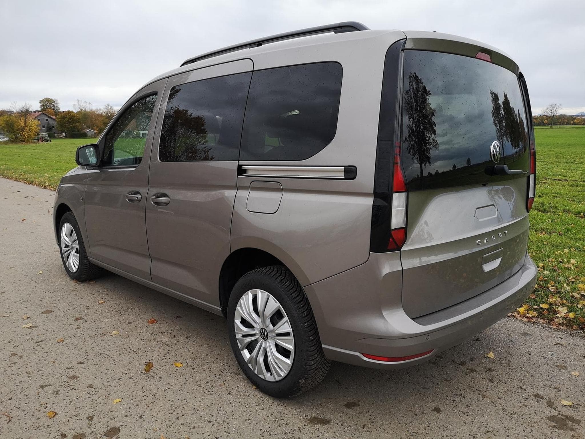 VW Caddy Basis (2026) - Photo 2