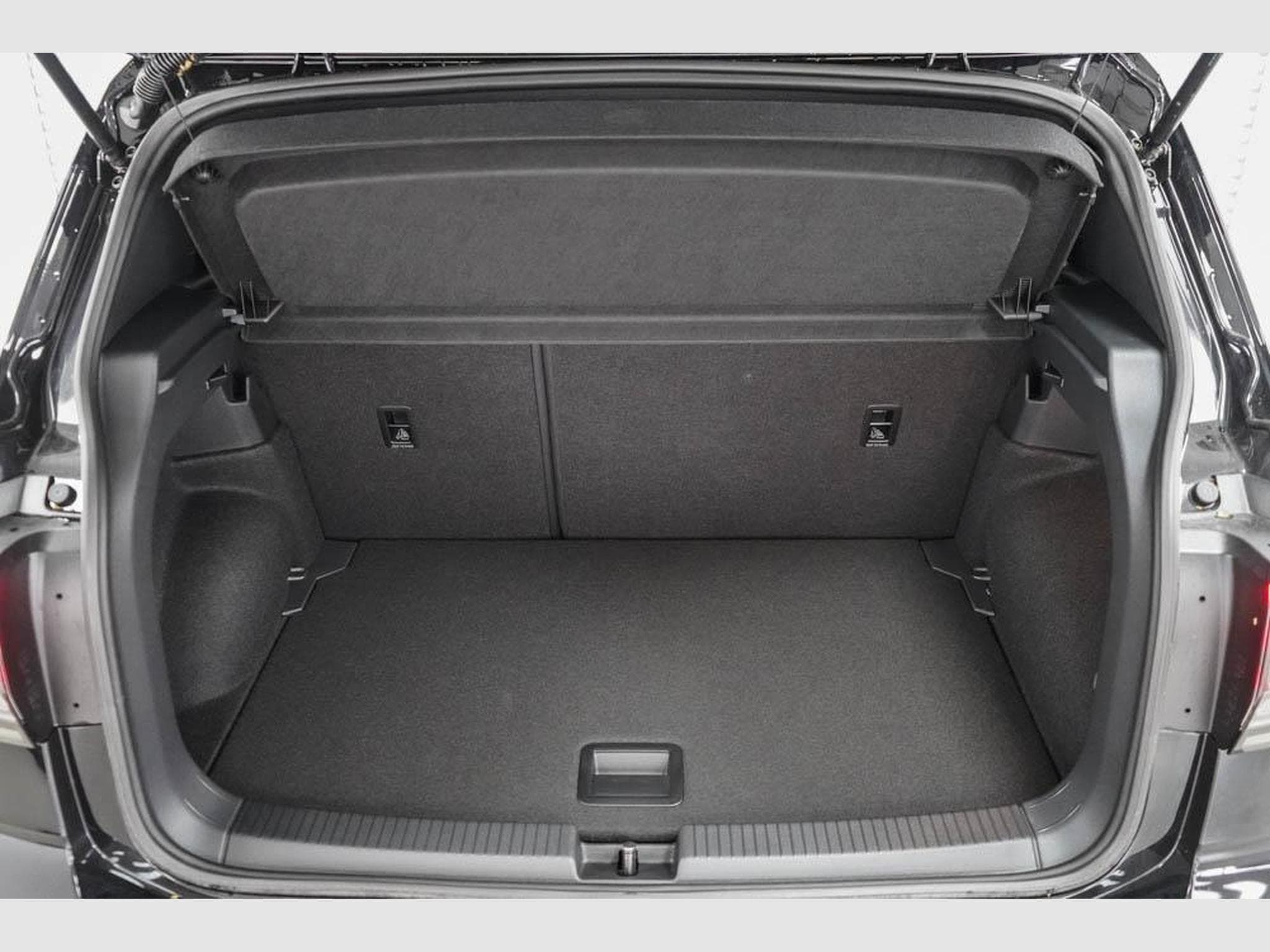 VW T-Cross 1,0 TSI DSG (2026) - Photo 17
