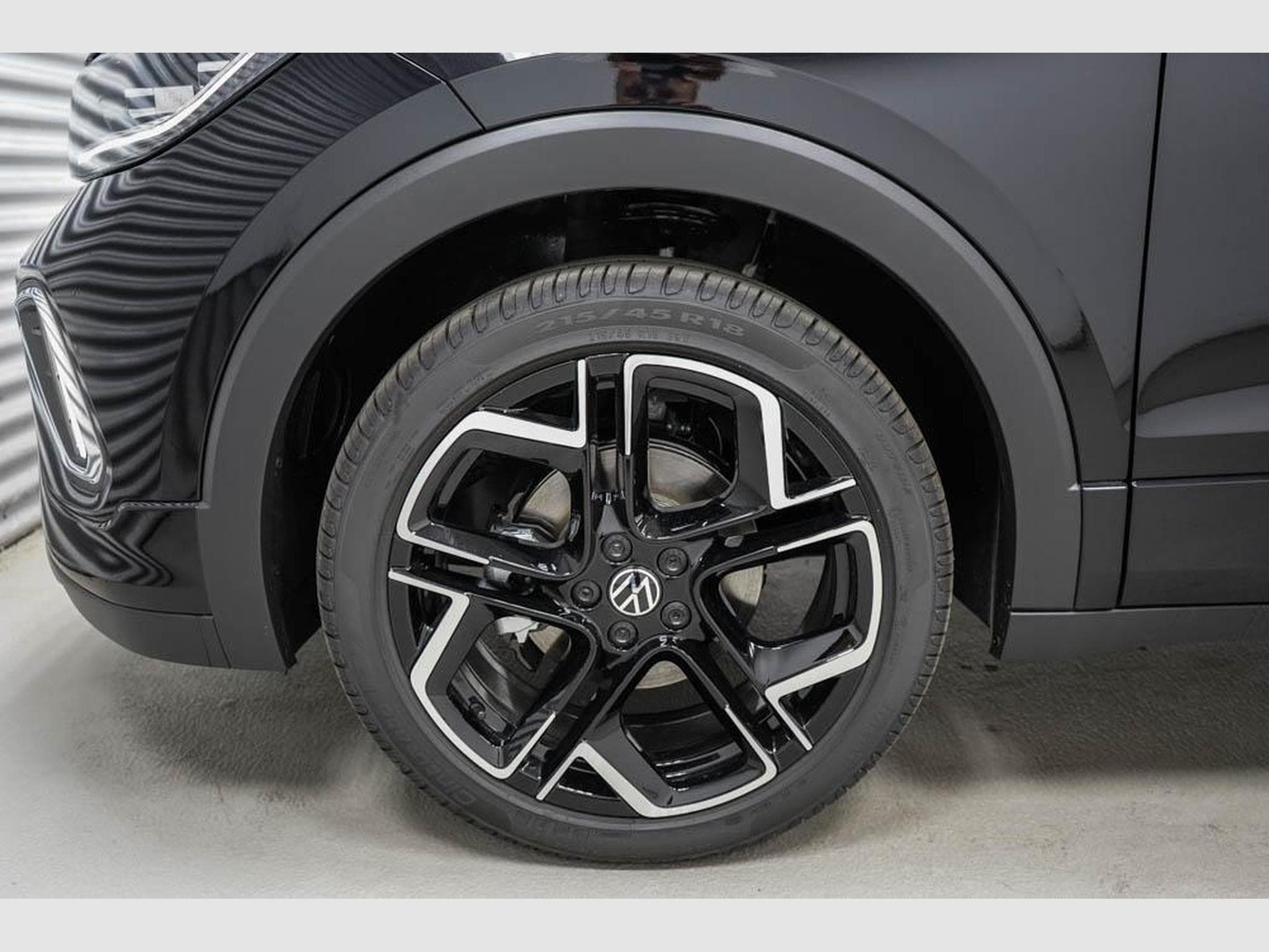 VW T-Cross 1,0 TSI DSG (2026) - Photo 5