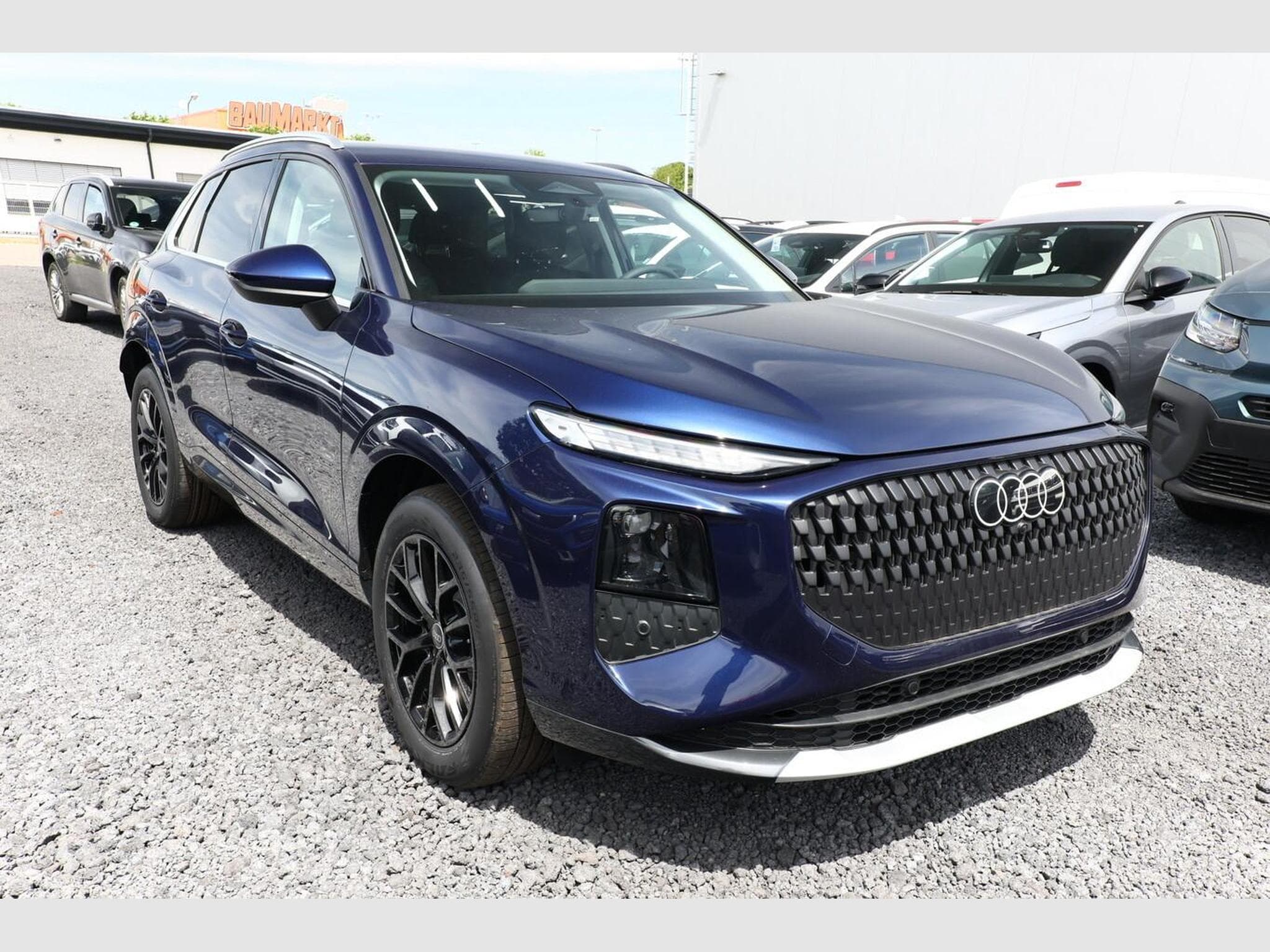 Audi Q3 Intense (2026) - Photo 2