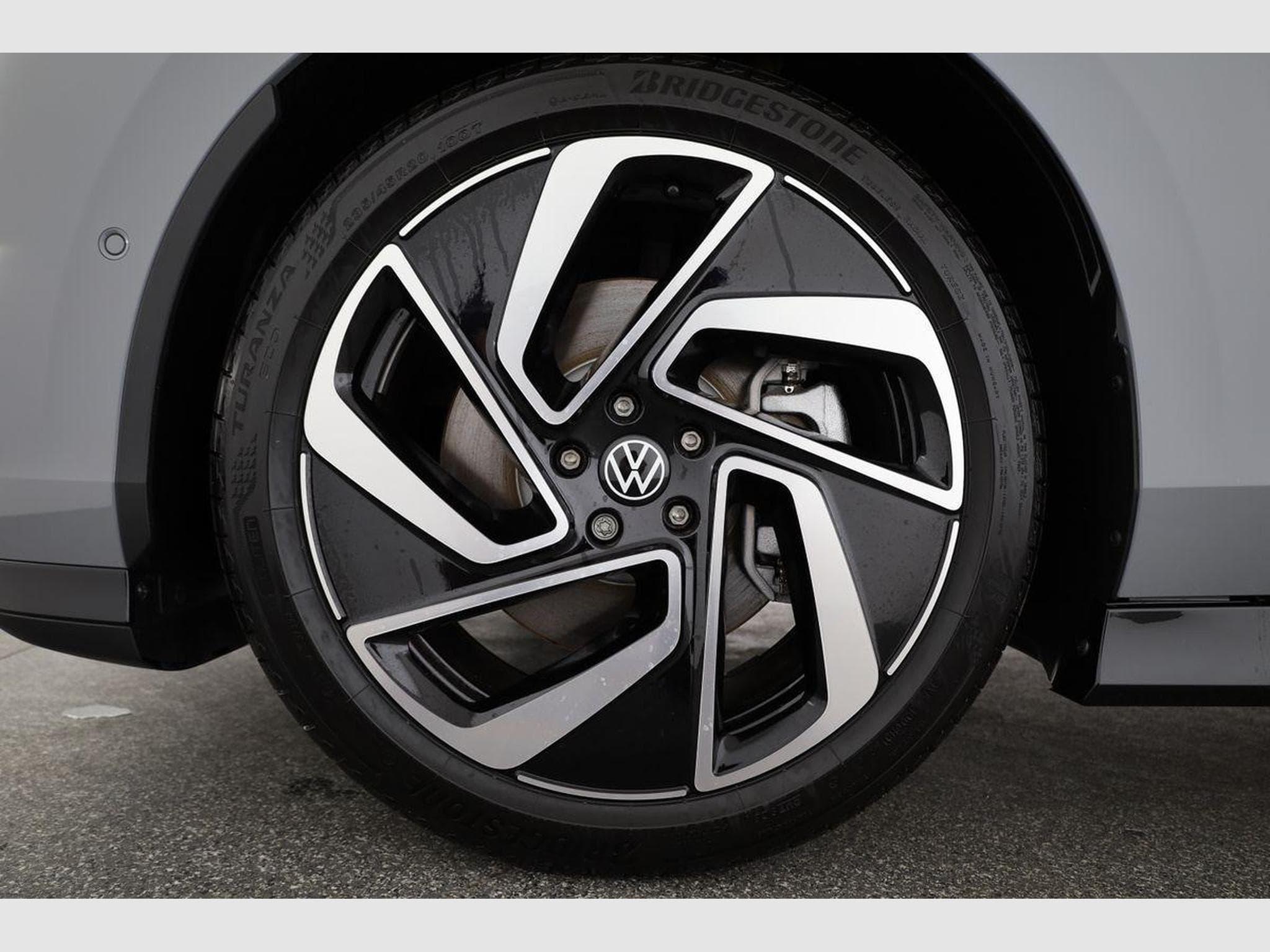 VW ID.7 Pro Black, HuD, (2026) - Photo 13