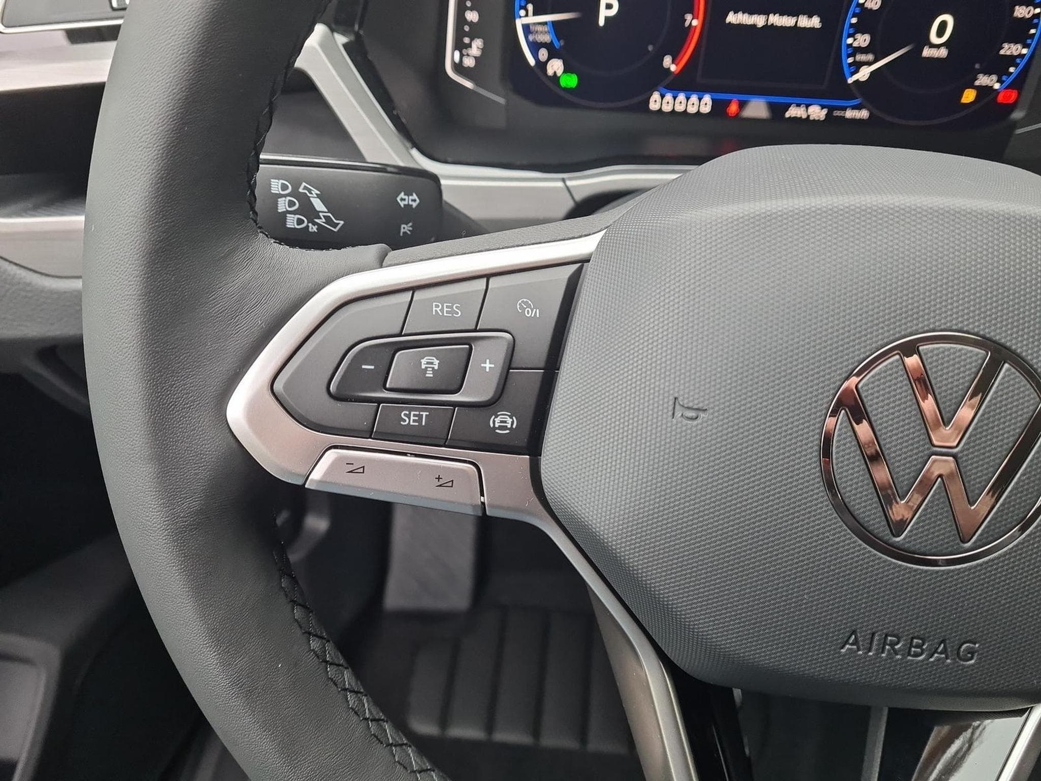 VW Touran Comfortline BMT/Start-Stopp (2026) - Photo 15