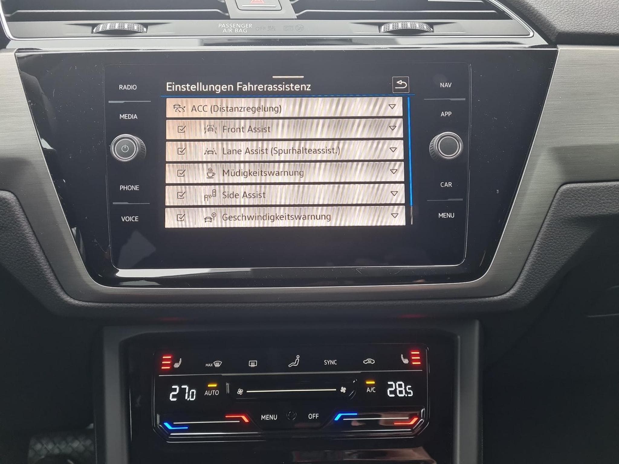 VW Touran Comfortline BMT/Start-Stopp (2026) - Photo 22