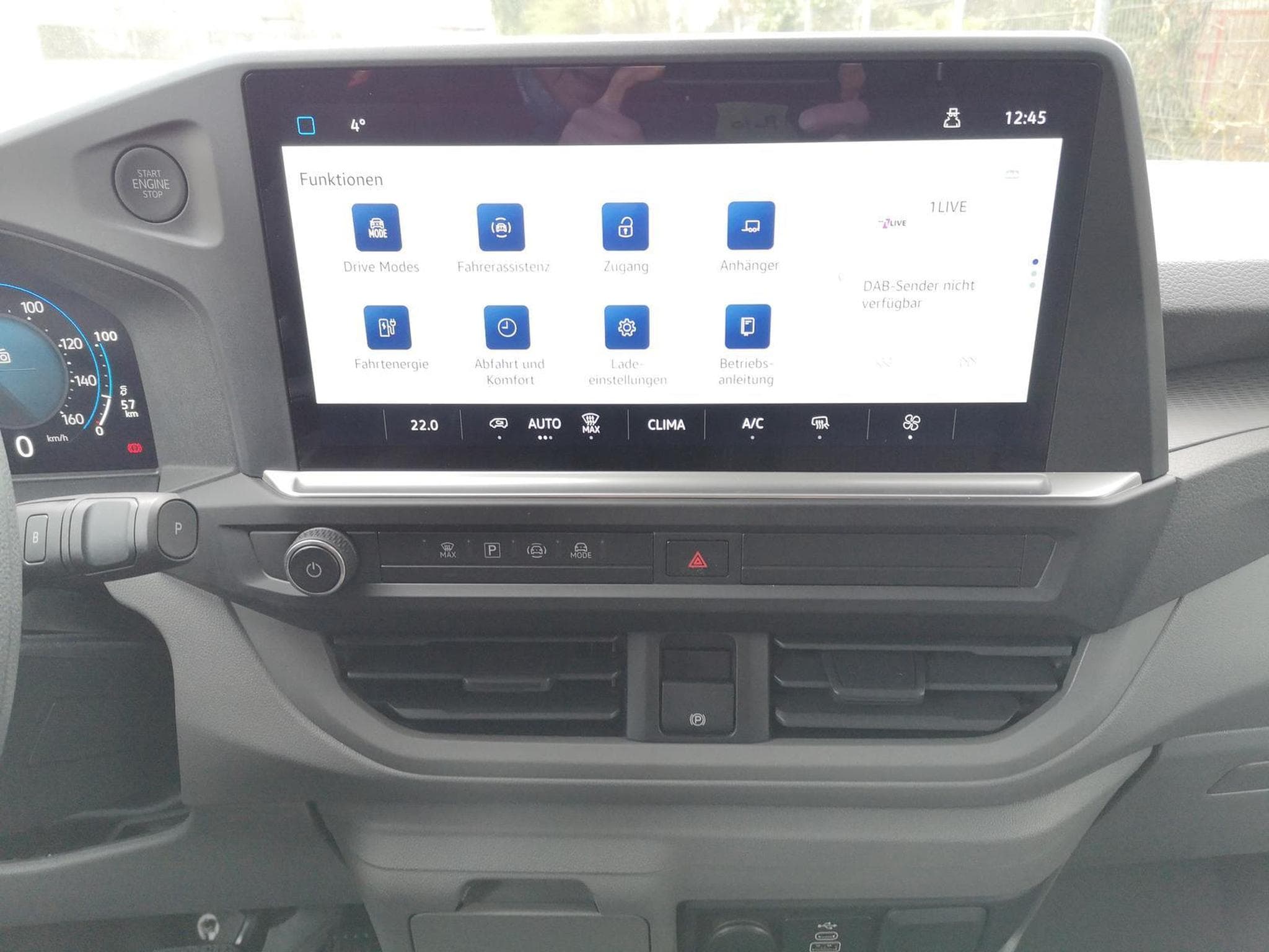 VW T7 BEV 100 kW RWD LR (2026) - Photo 6