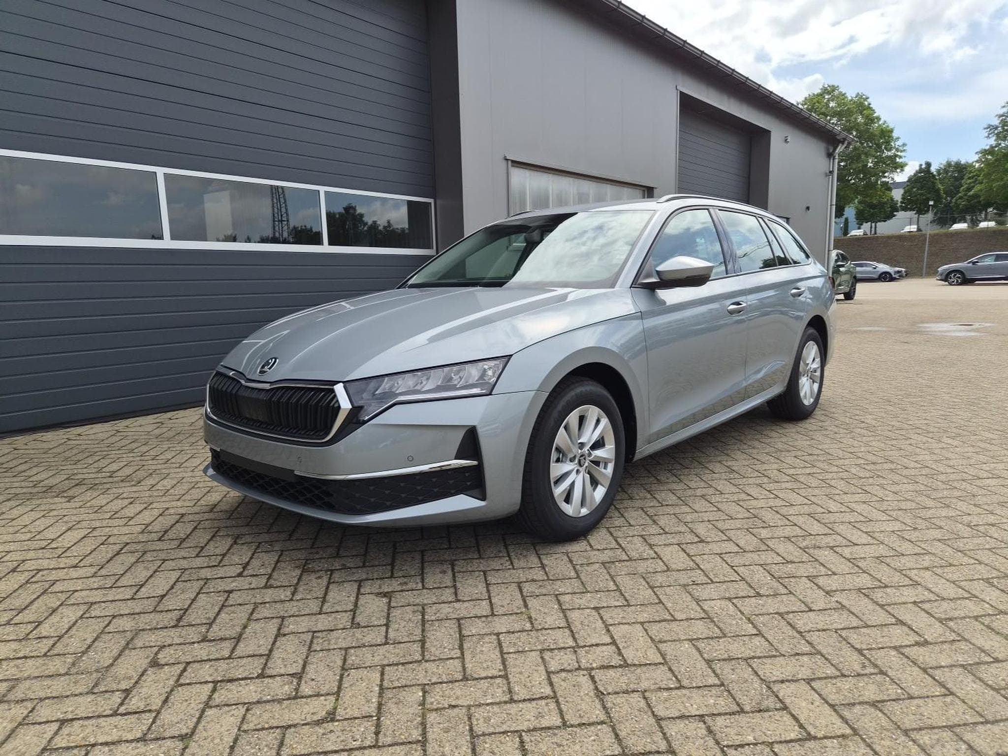 Skoda Octavia 1.5 TSI 150PS (2026) - Photo 1