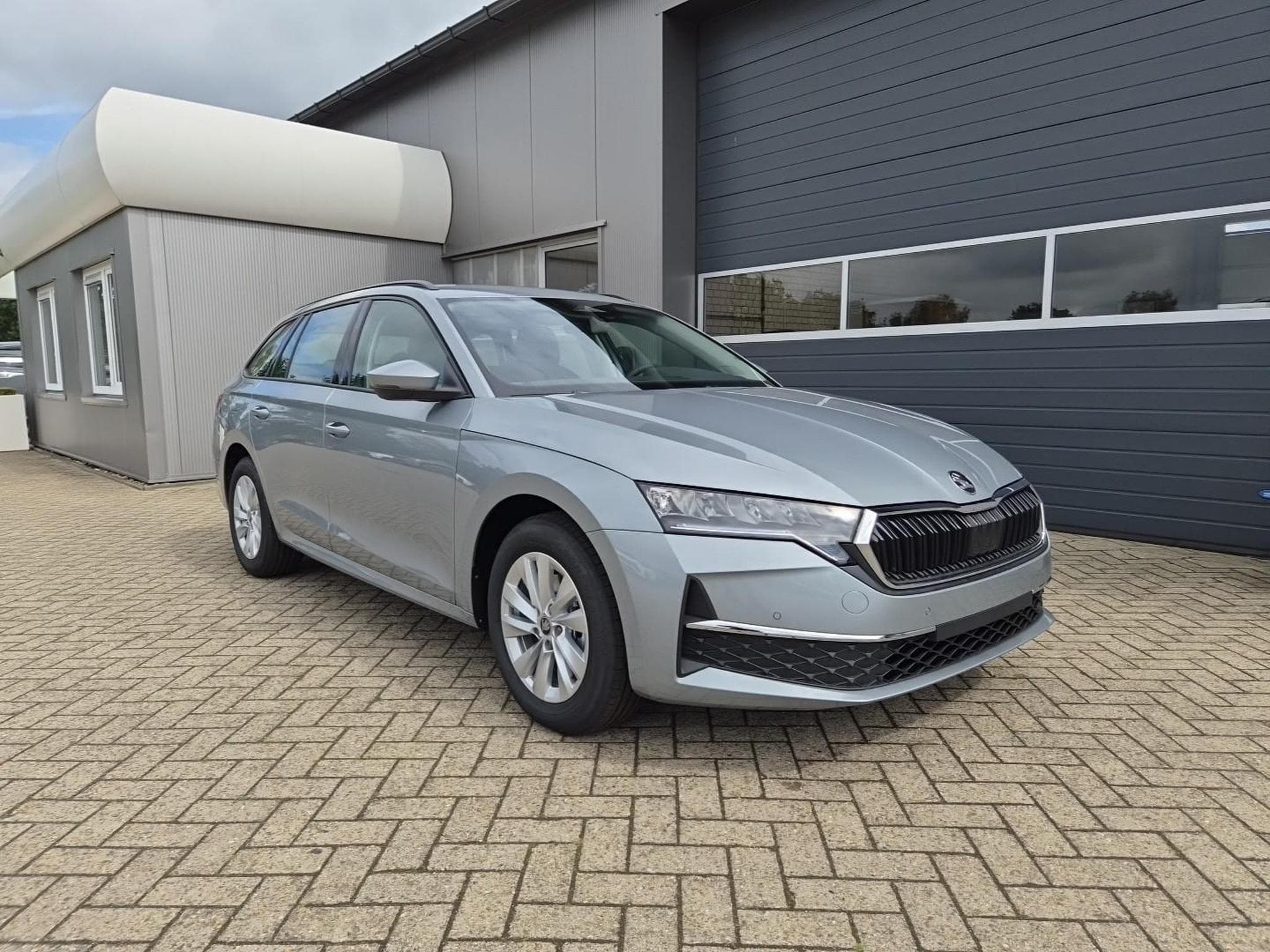 Skoda Octavia 1.5 TSI 150PS (2026) - Photo 5