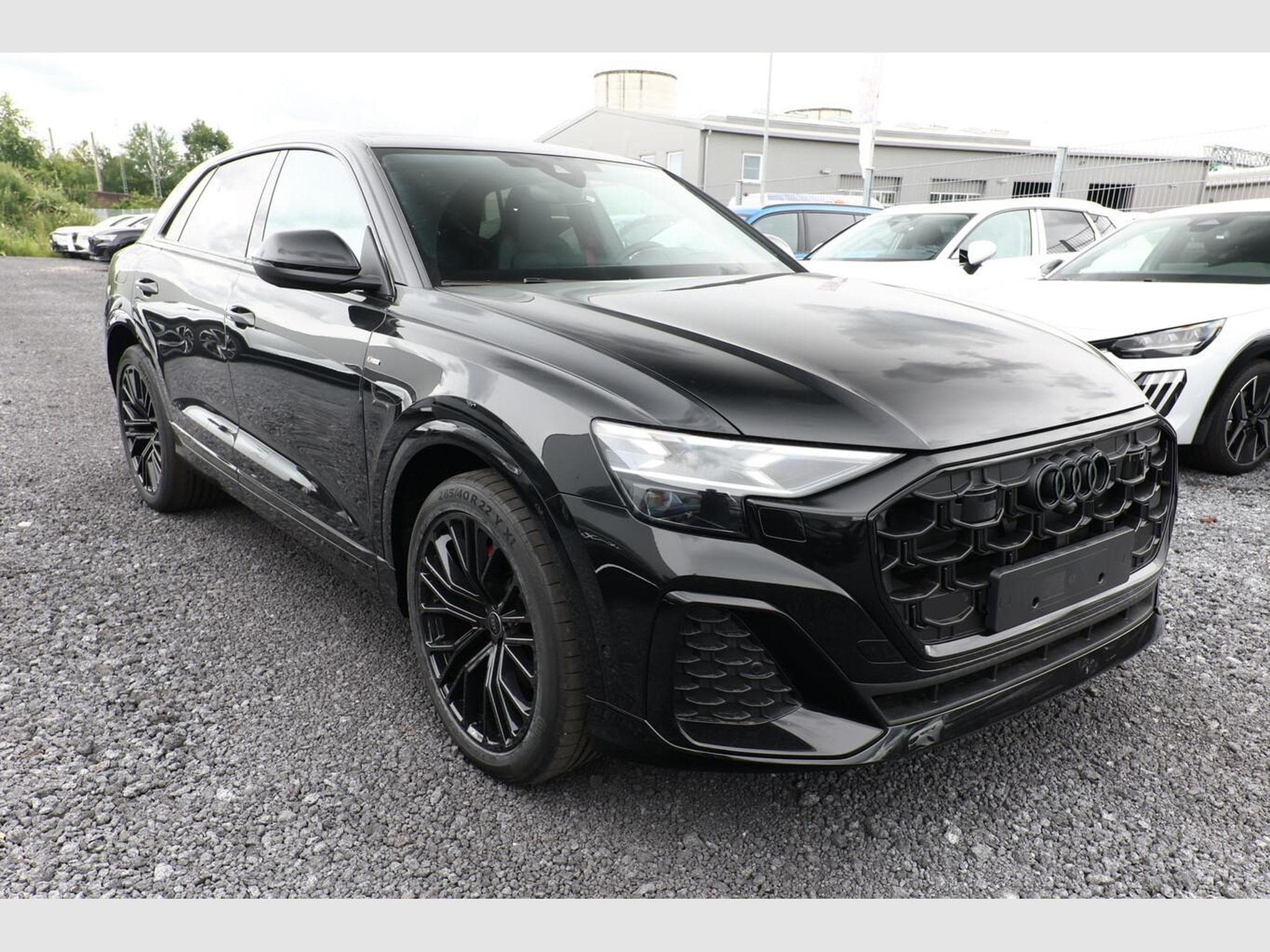 Audi Q8 S line (2026) - Photo 2