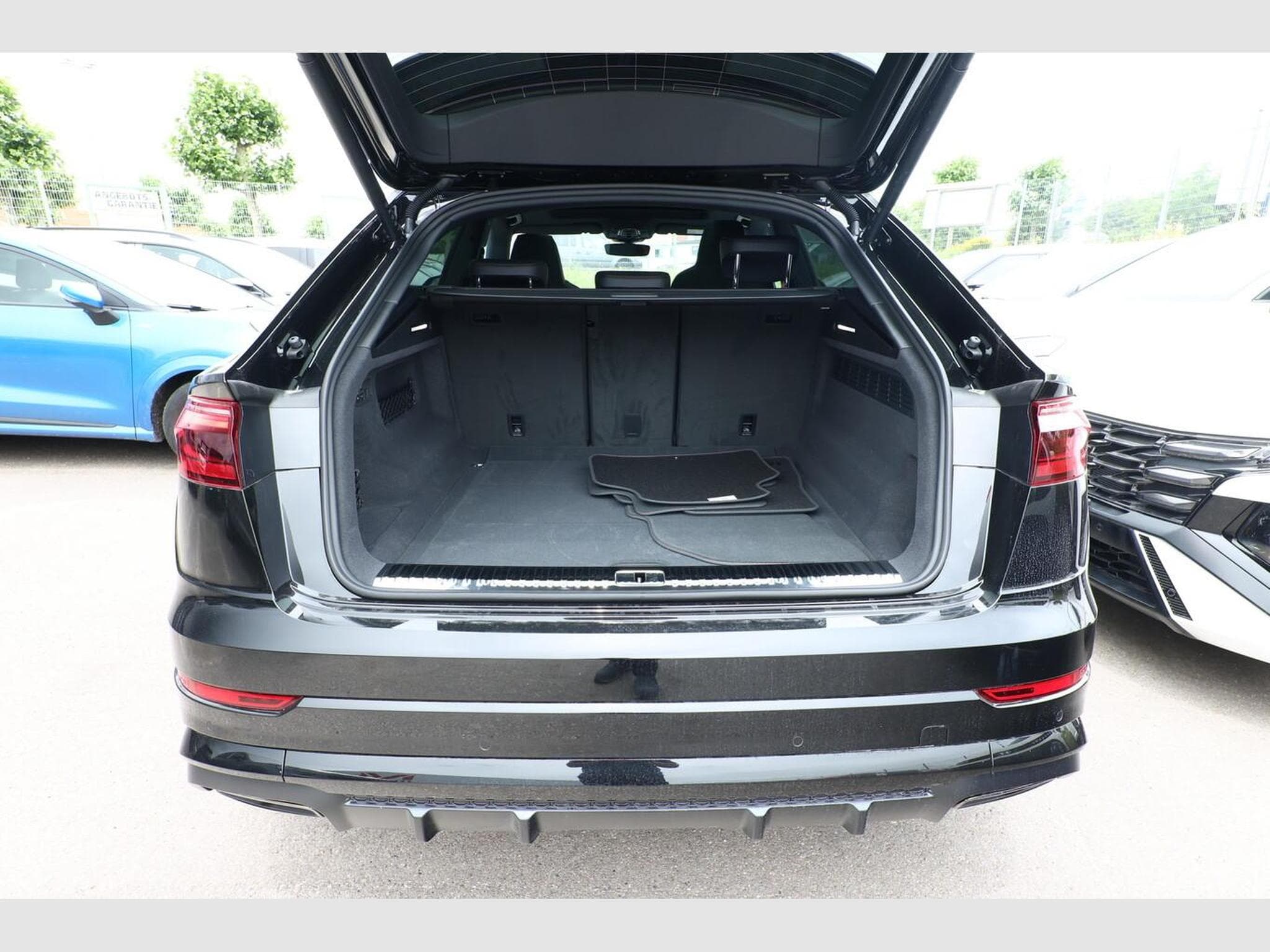 Audi Q8 S line (2026) - Photo 11