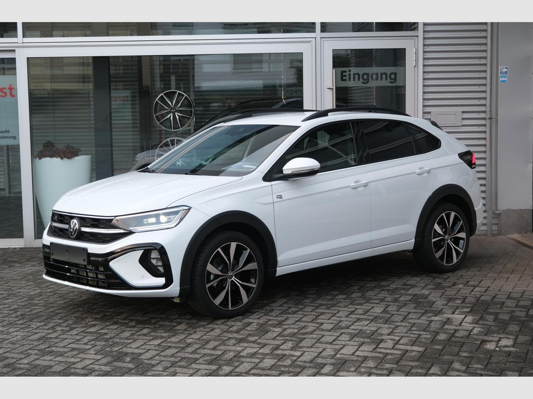 VW Taigo 1.0 TSI DSG (2026) - Photo 16