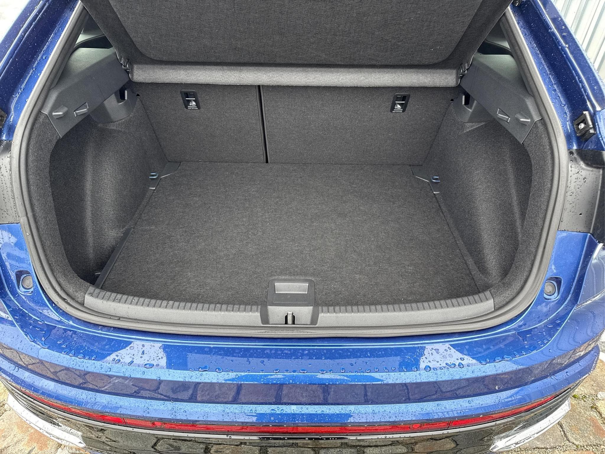 VW Taigo R Line 1.0 (2024) - Photo 14