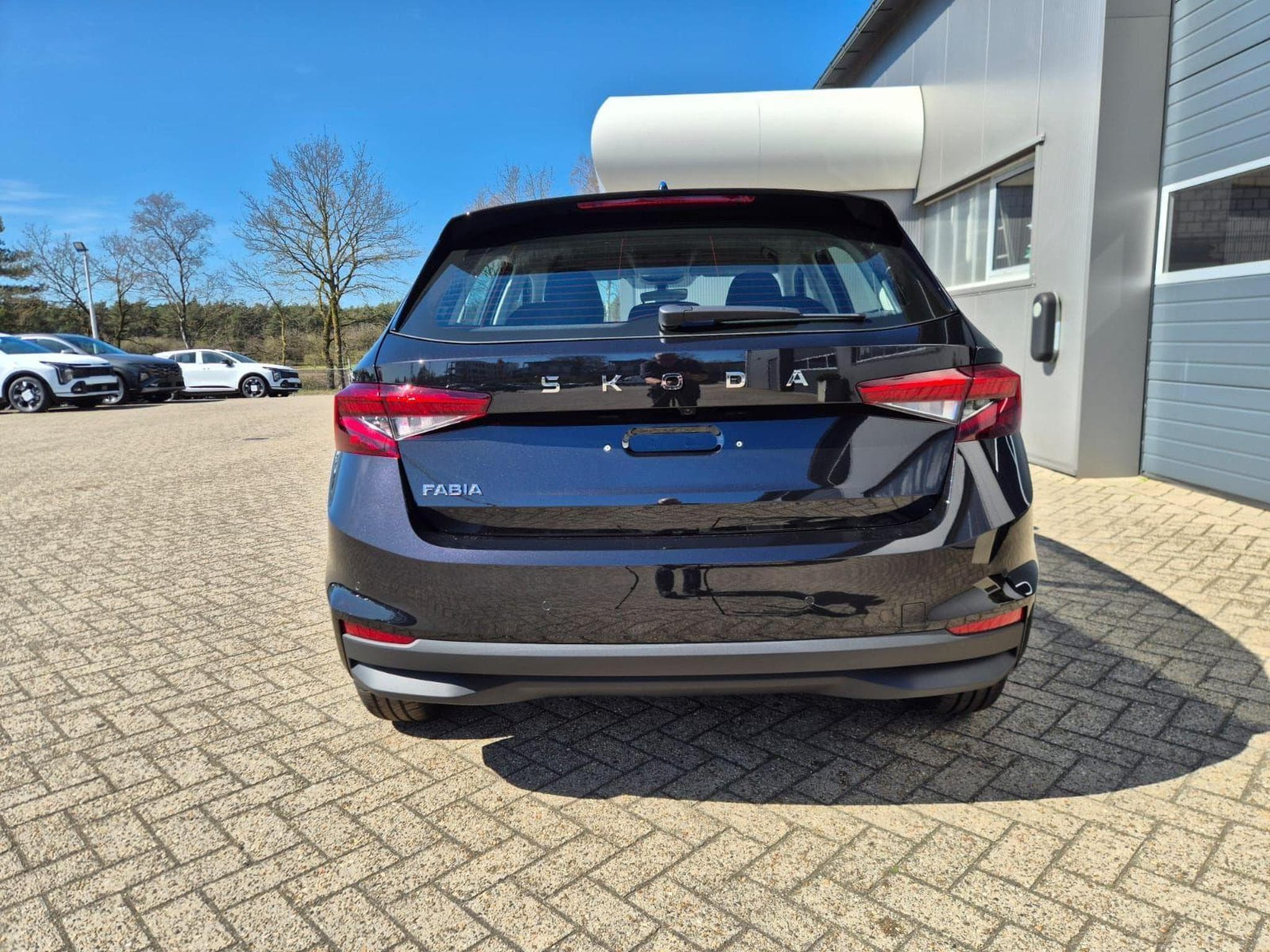 Skoda Fabia 1.0 TSI 95PS (2026) - Photo 4