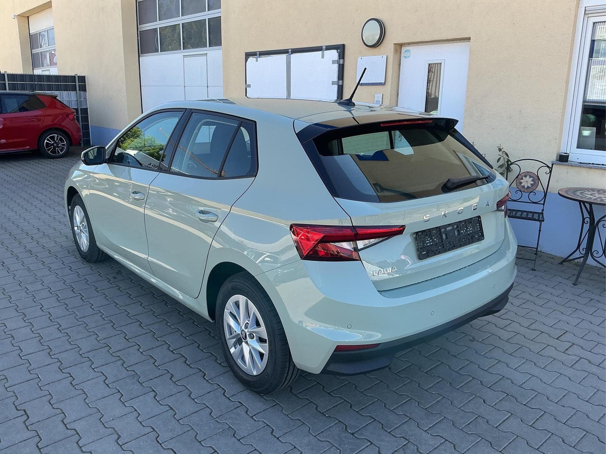 Skoda Fabia Classic 5J. Garantie (2026) - Photo 4