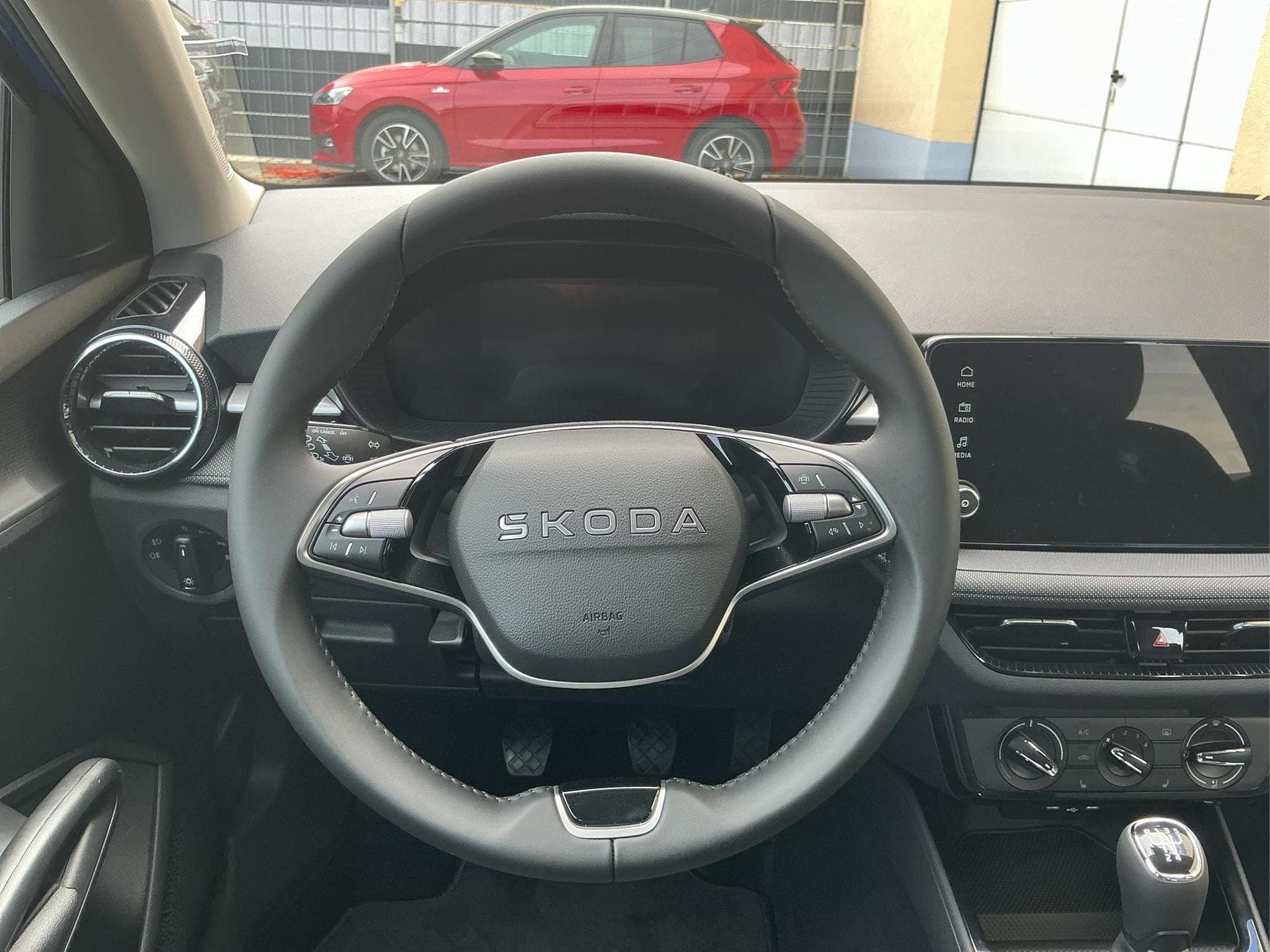 Skoda Fabia Classic 5J. Garantie (2026) - Photo 17