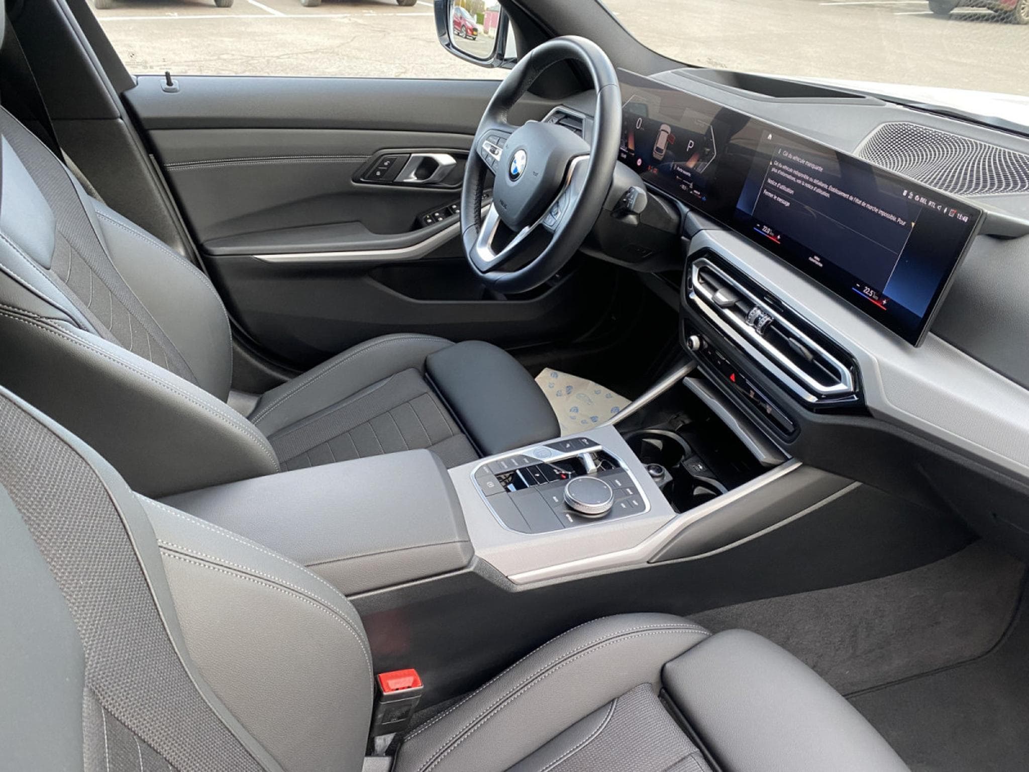 BMW 318 318d A G21 Touring - ACC - Keyless - Head up Display (2023) - Photo 10