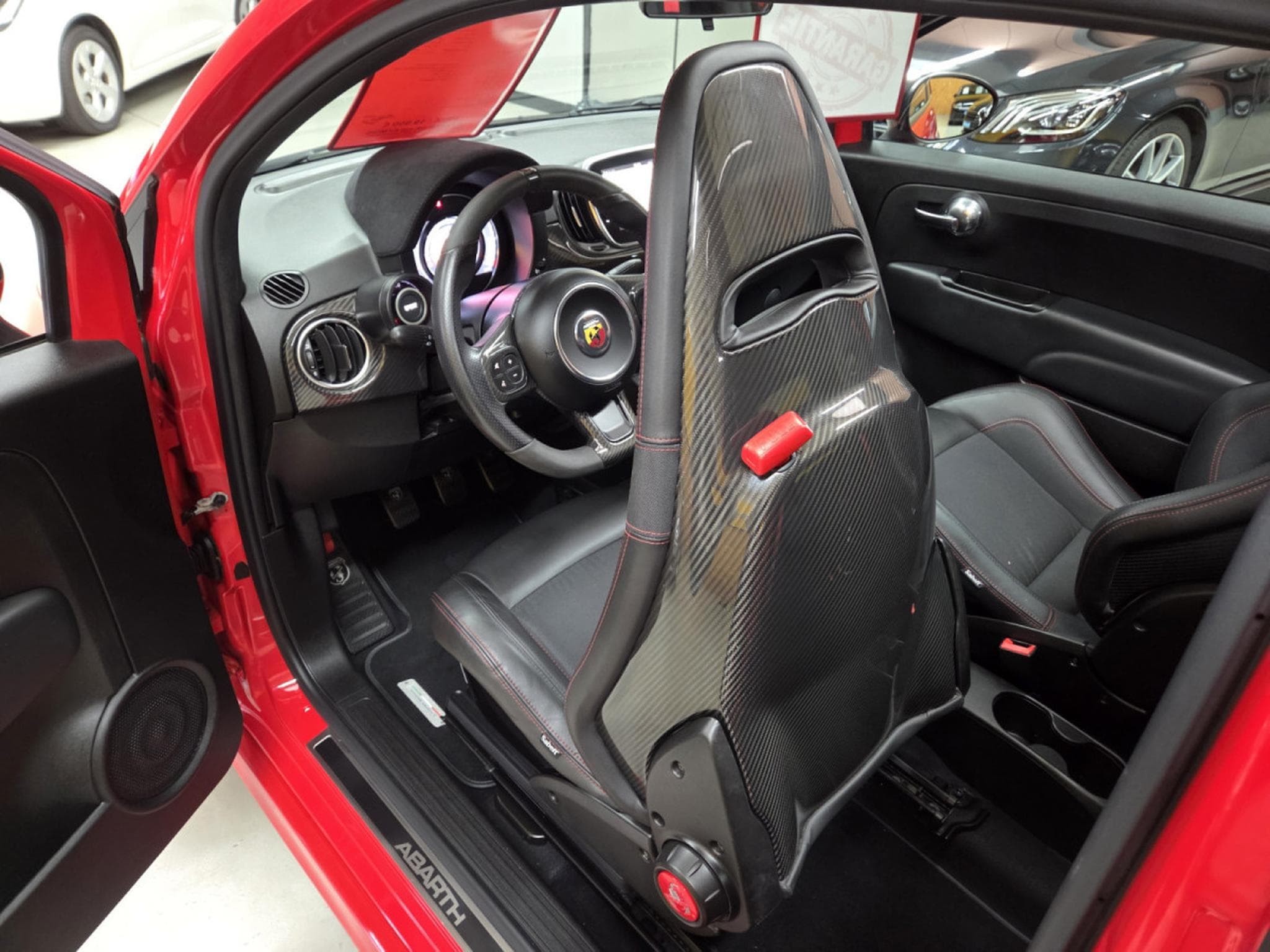 Fiat 500 ABARTH COMPETIZIONE CABRIO 180CV (2019) - Photo 16