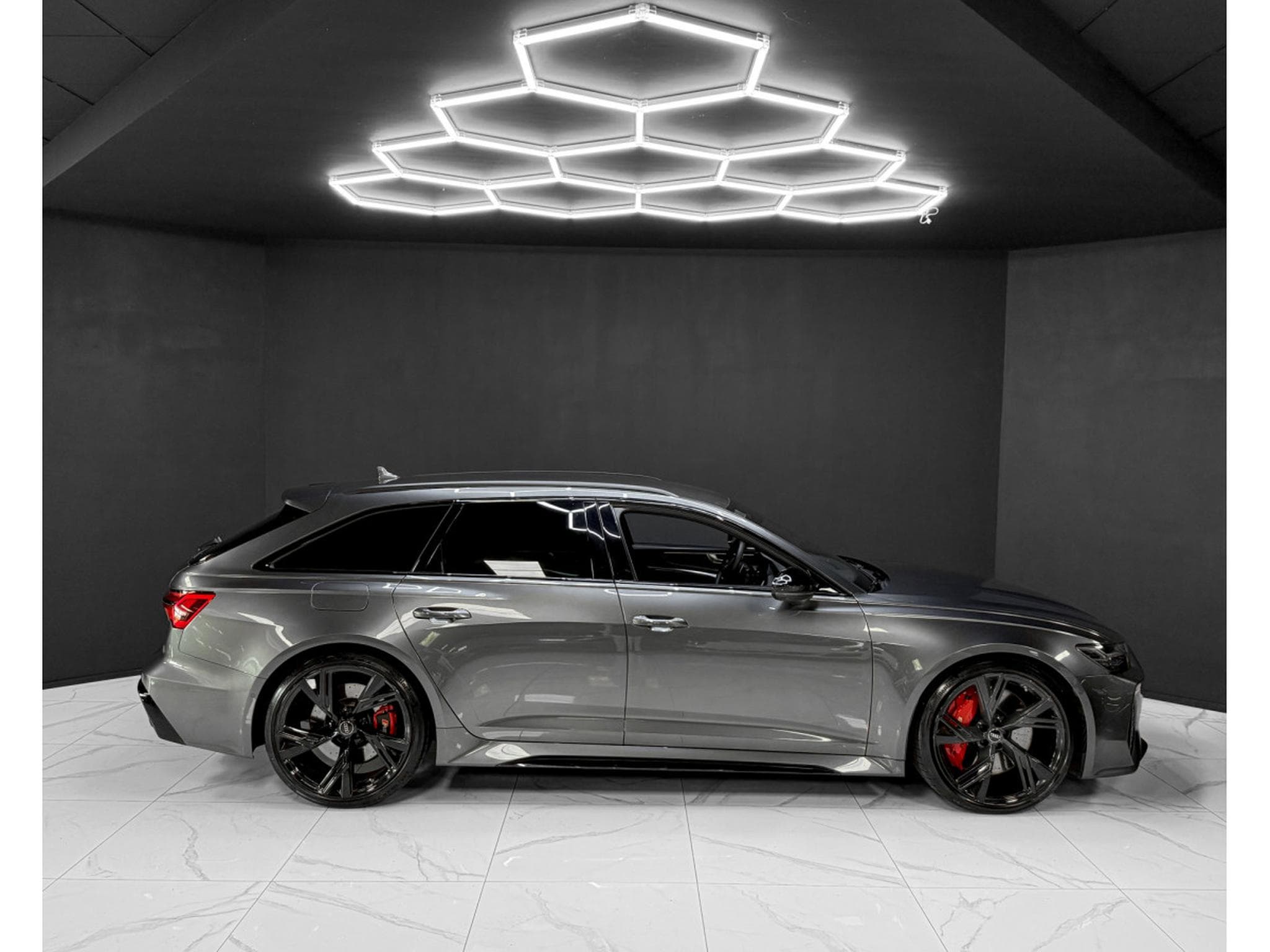 Audi RS6 Avant 4.0 V8 TFSI (2021) - Photo 6