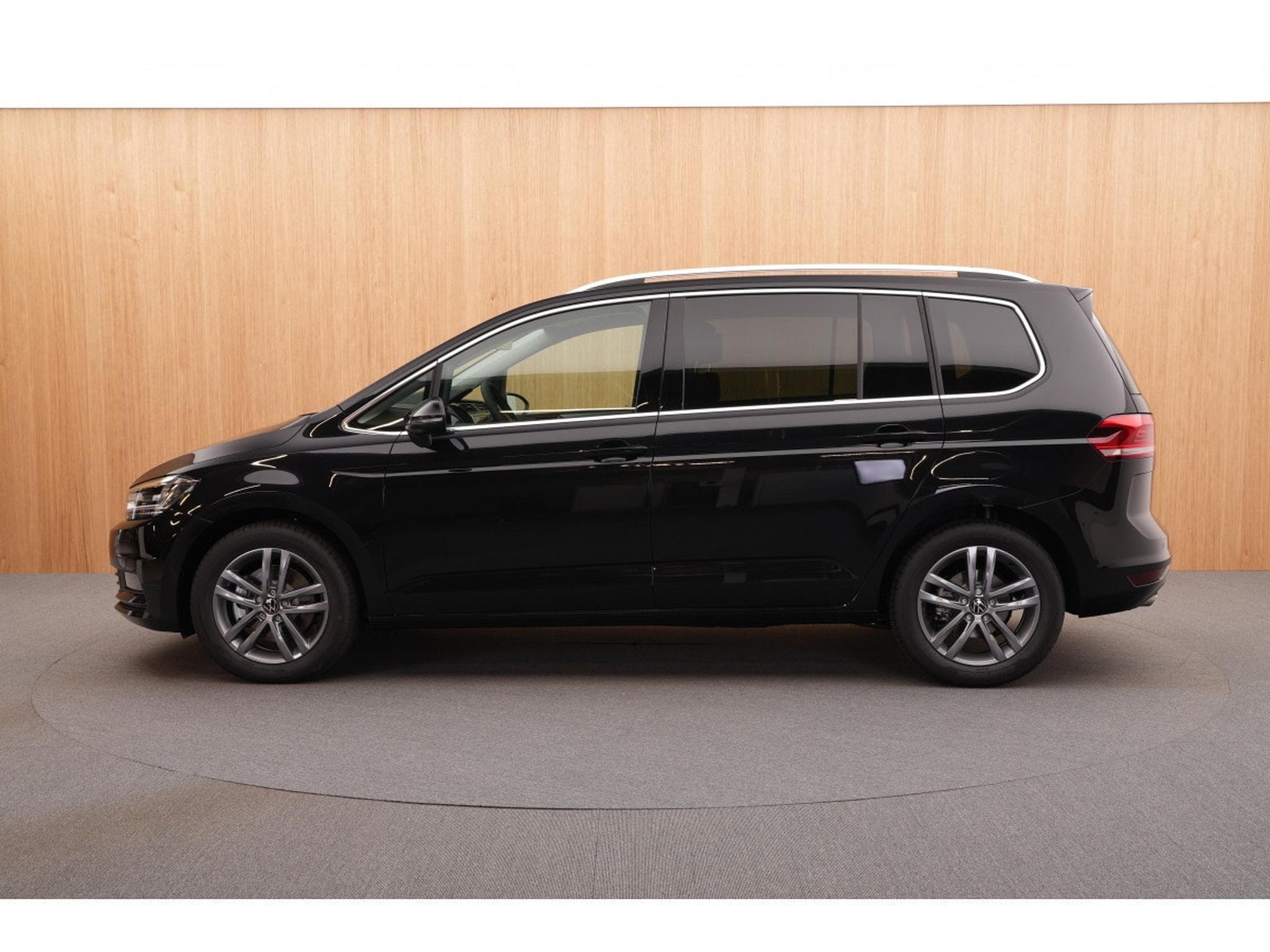 VW Touran Comfortline  1.5 TSI DSG7 110kW-150CV - Garantie 4 ans/80 00 (2026) - Photo 2