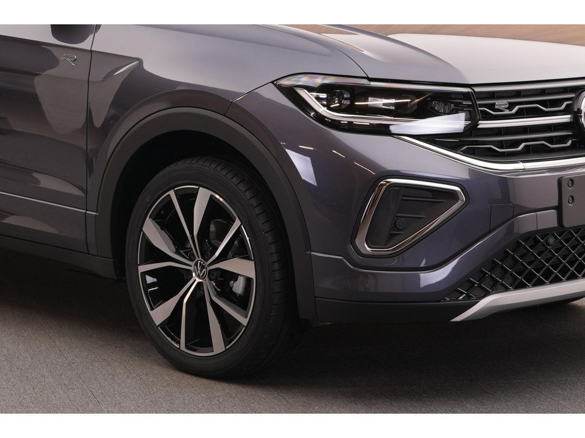 VW T-Cross R-Line 1.5 TSI 110KW-150CV DSG7 - Jantes 18 - Camera - (2026) - Photo 11
