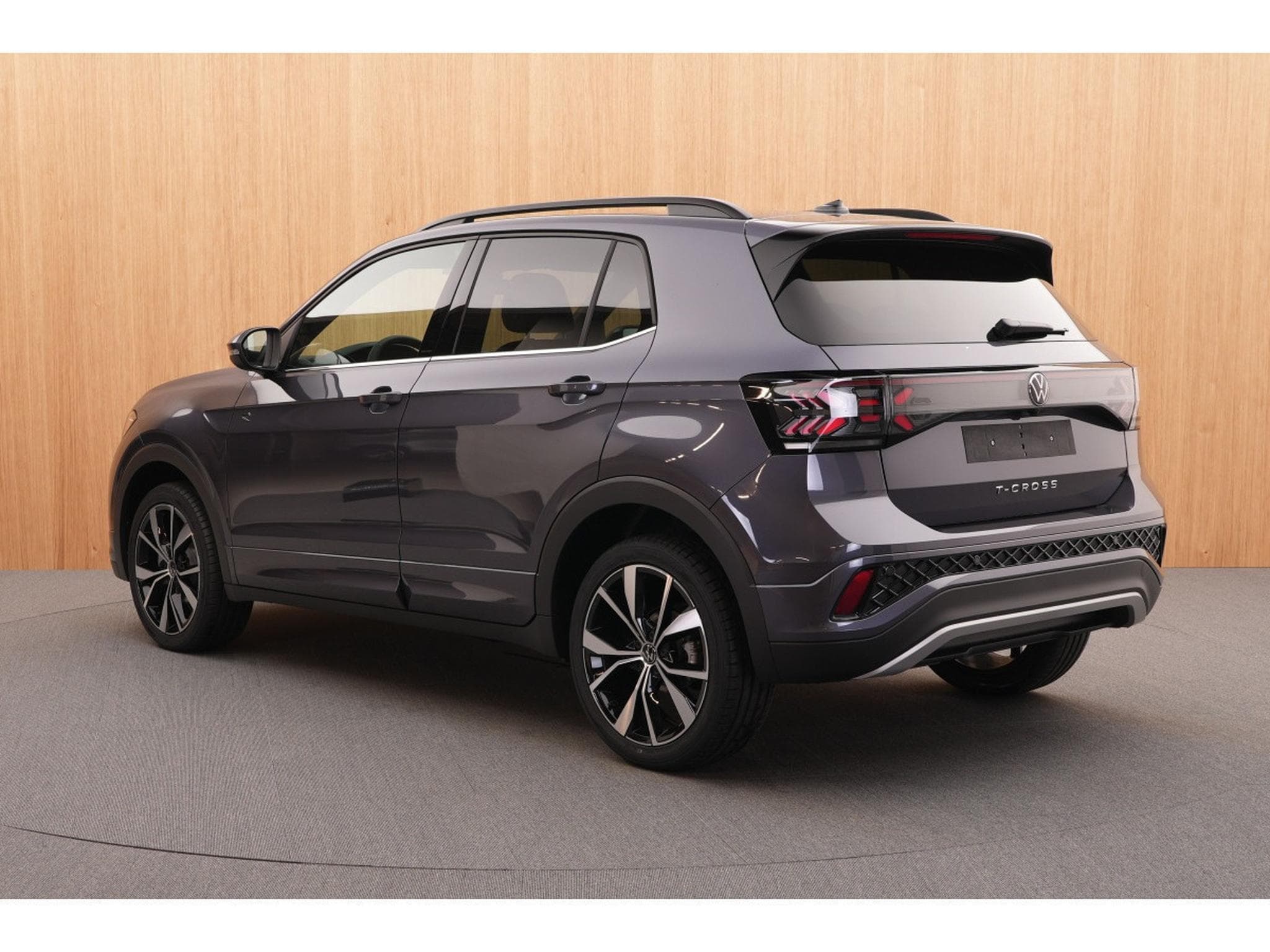 VW T-Cross R-Line 1.5 TSI 110KW-150CV DSG7 - Jantes 18 - Camera - (2026) - Photo 3