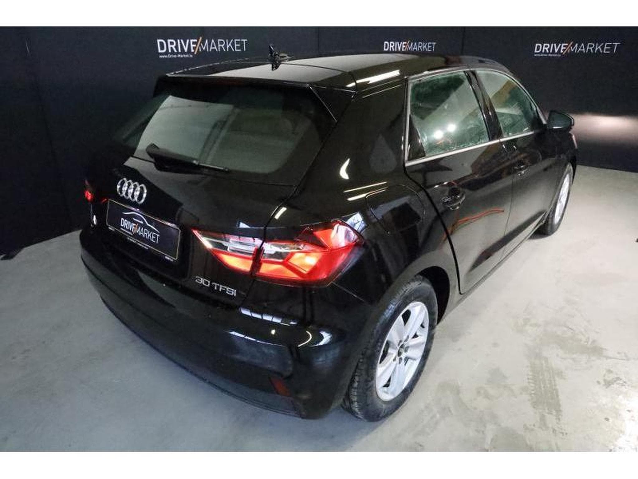 Audi A1 Sportback S Line (2024) - Photo 2