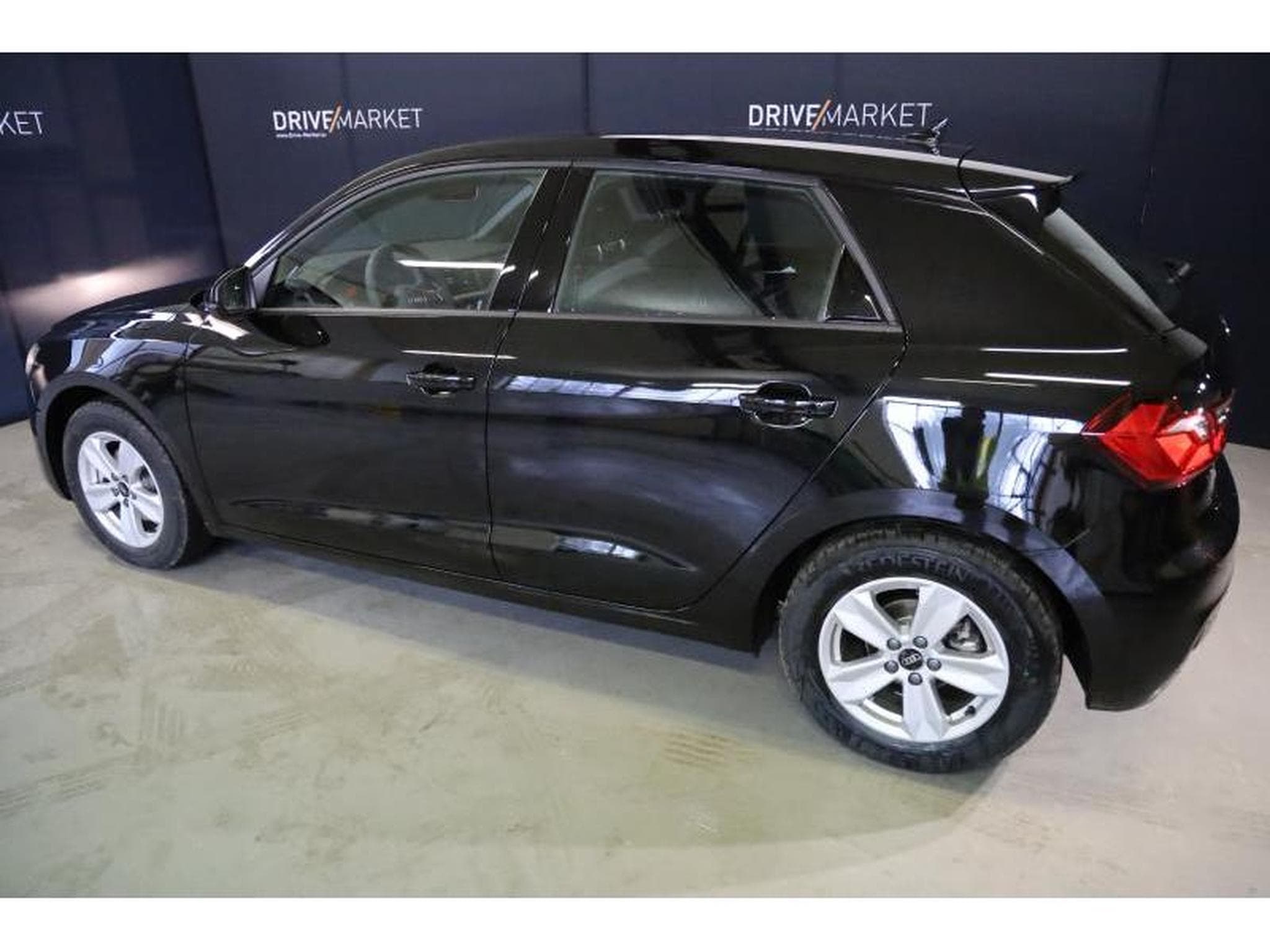 Audi A1 Sportback S Line (2024) - Photo 7
