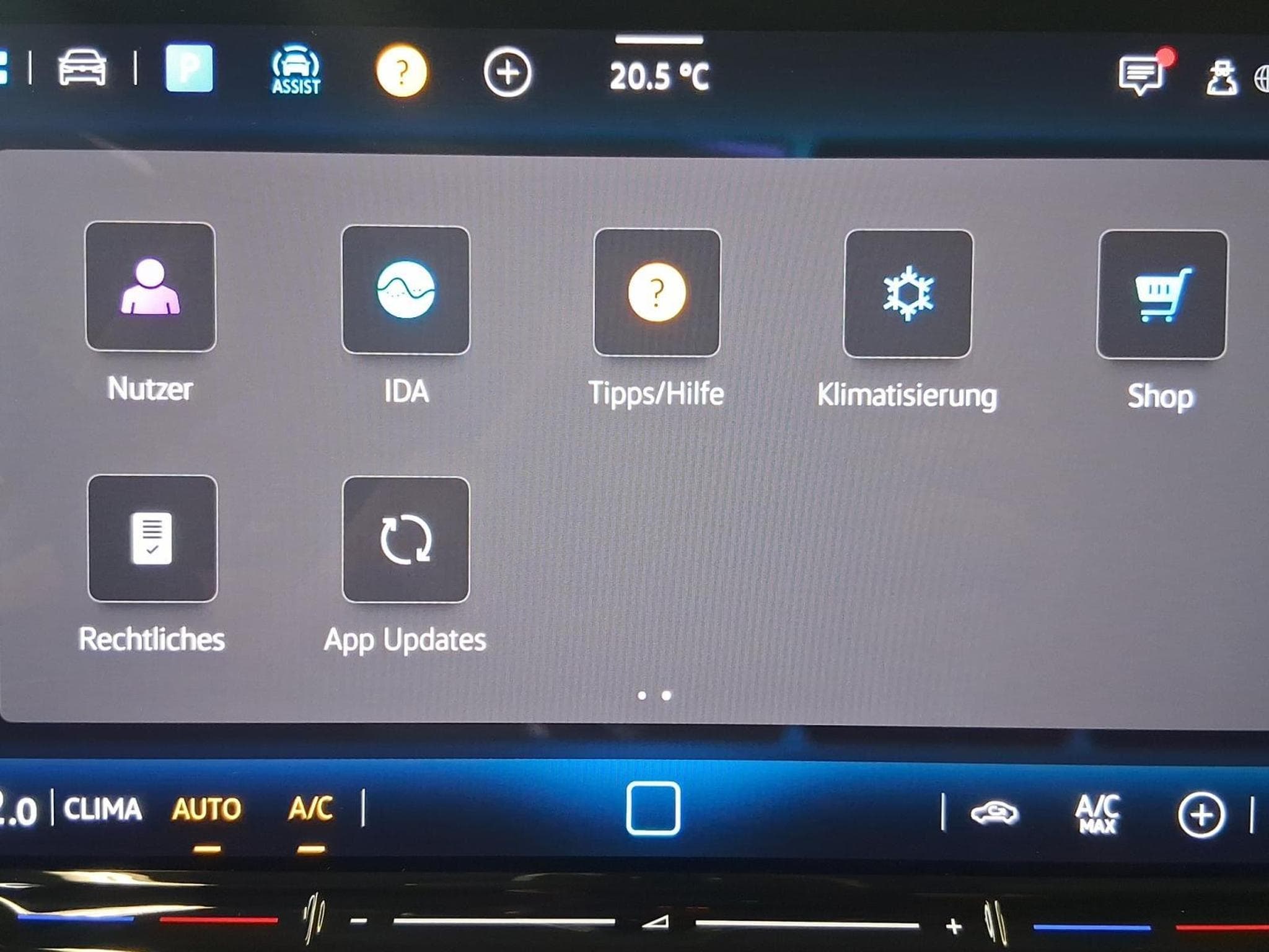 VW Golf Life+DSG+Navi+LED (2025) - Photo 17