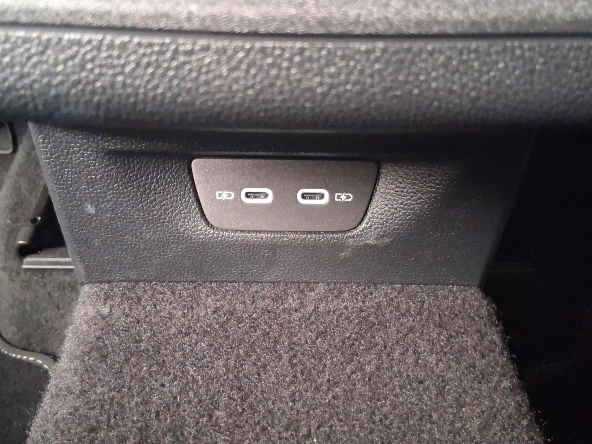 VW Golf Life+DSG+Navi+LED (2025) - Photo 19