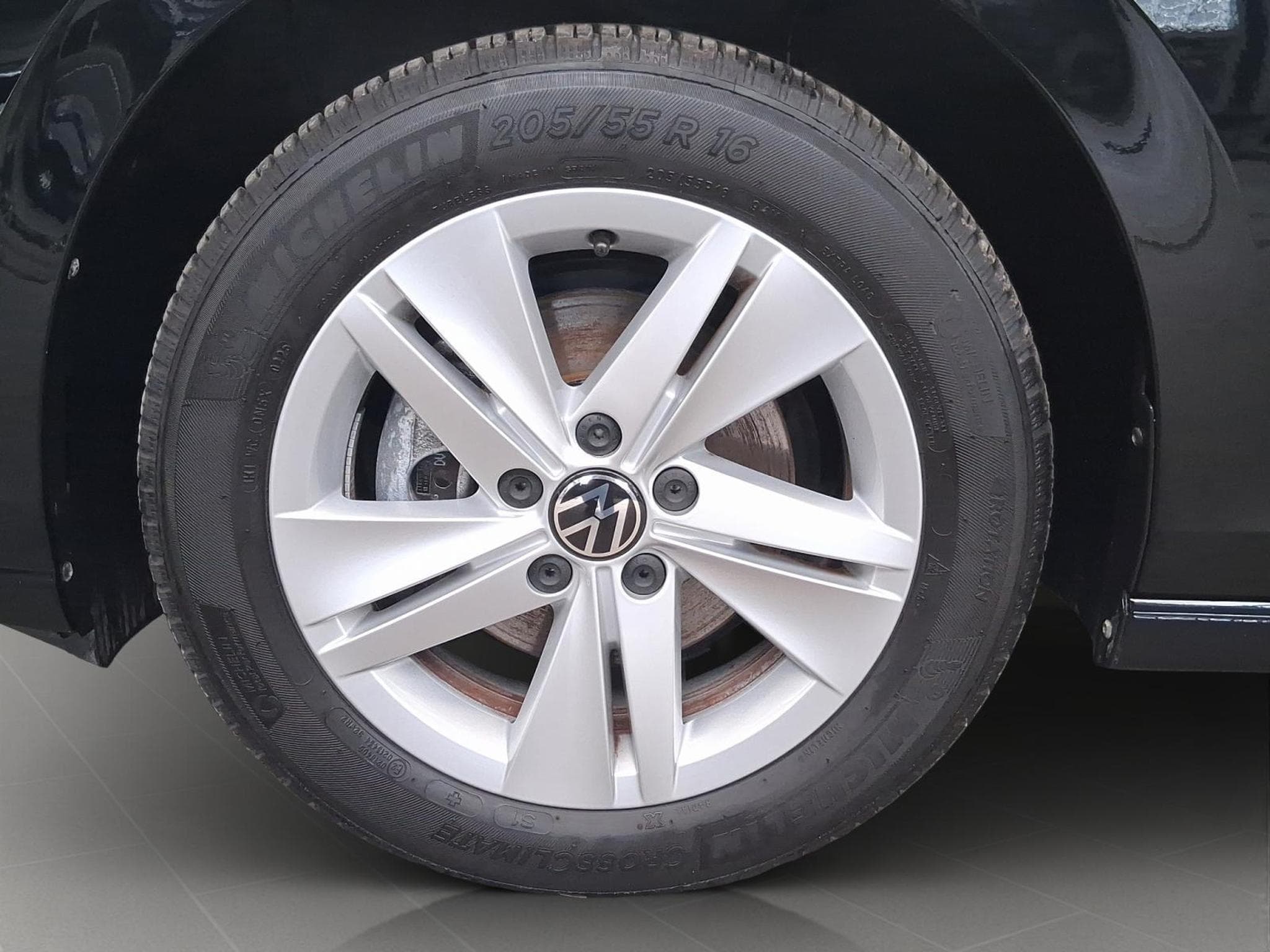 VW Golf Life+DSG+Navi+LED (2025) - Photo 8