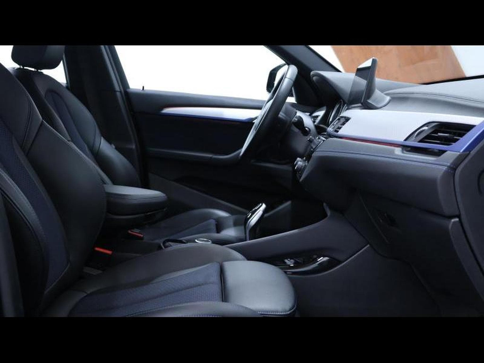 BMW X1 18i M SPORT Edition Auto (2021) - Photo 11