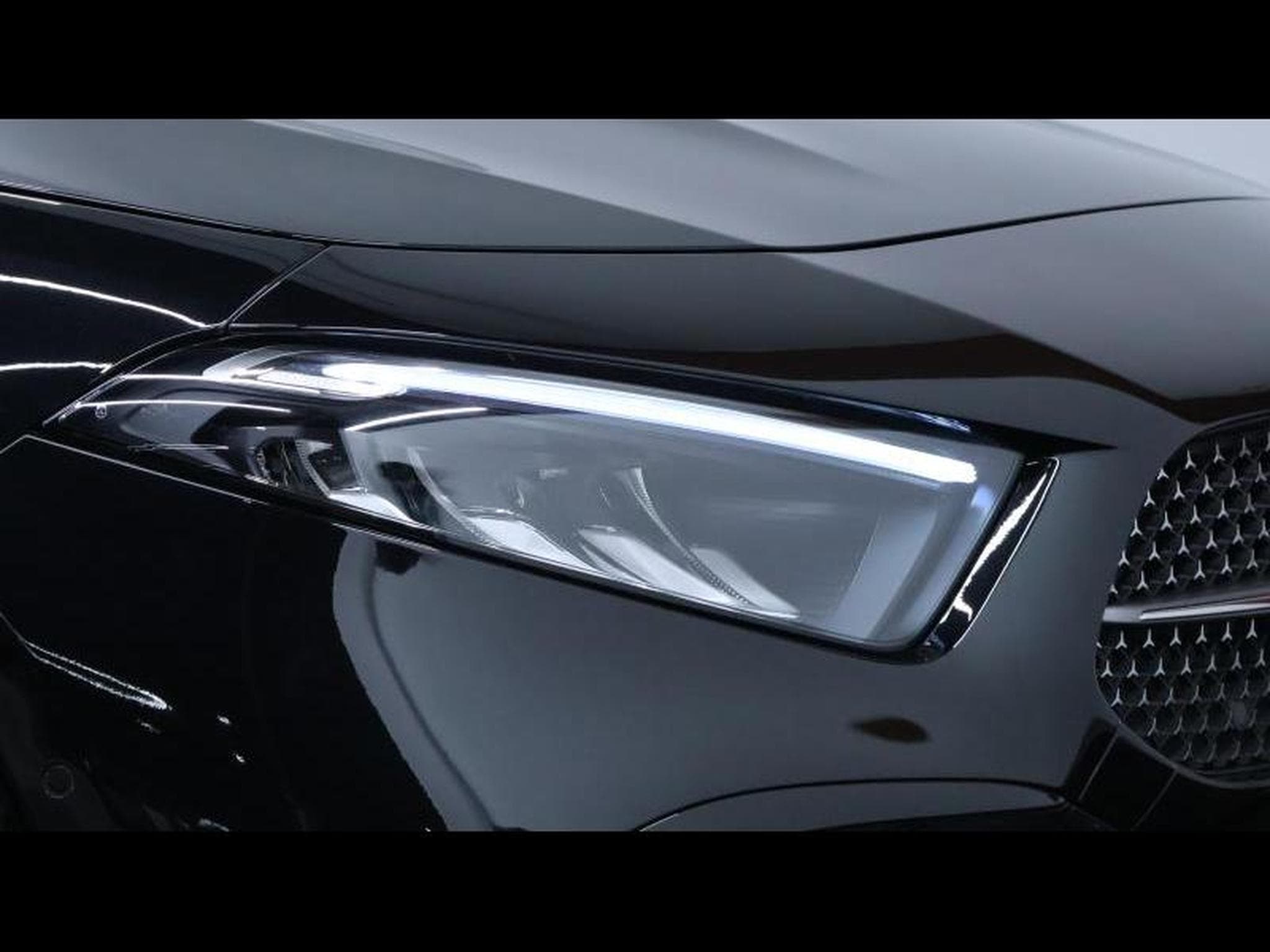 Mercedes A 180 d AMG Line 8g-DCT (2024) - Photo 8