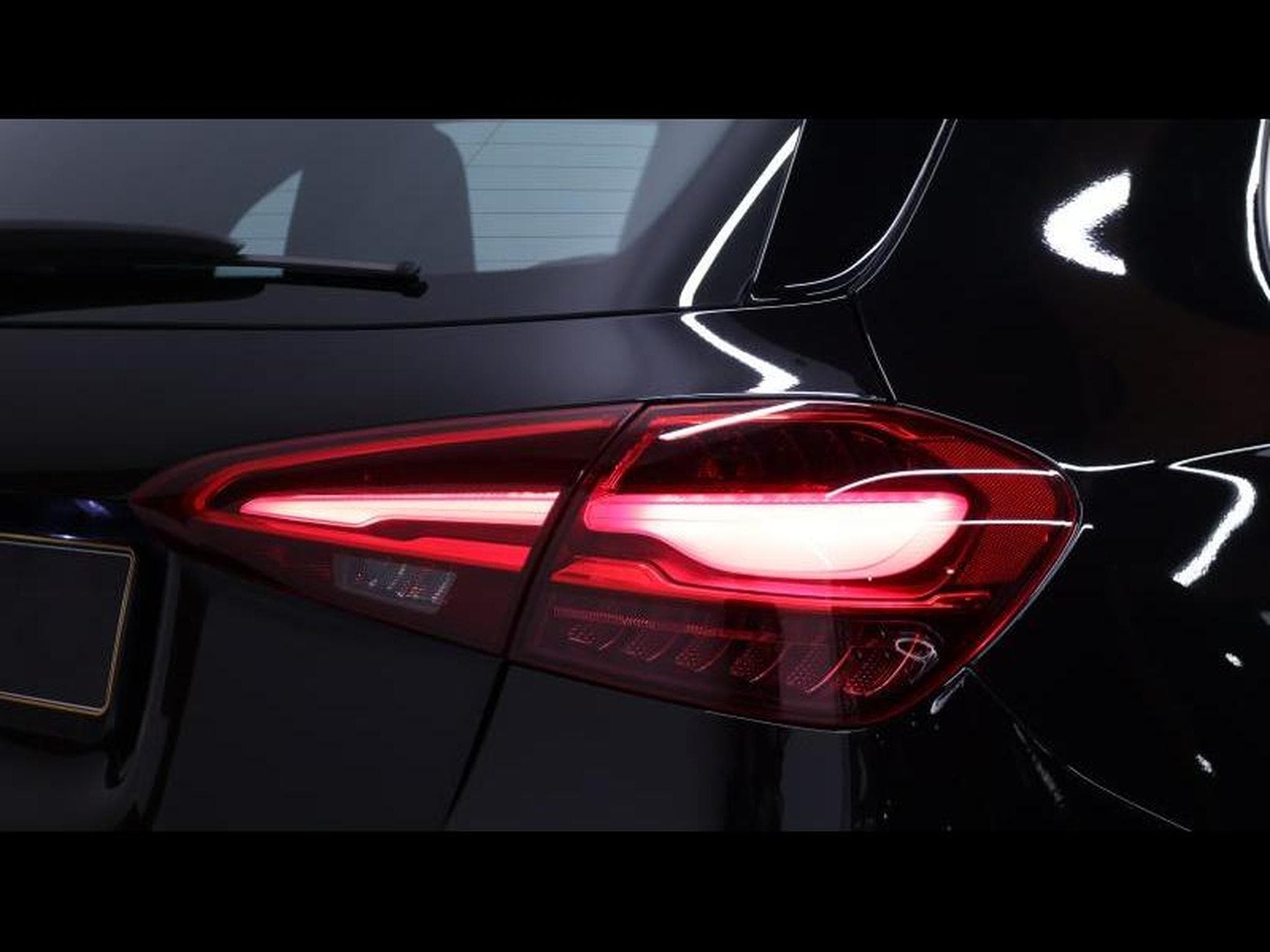 Mercedes A 180 d AMG Line 8g-DCT (2024) - Photo 9