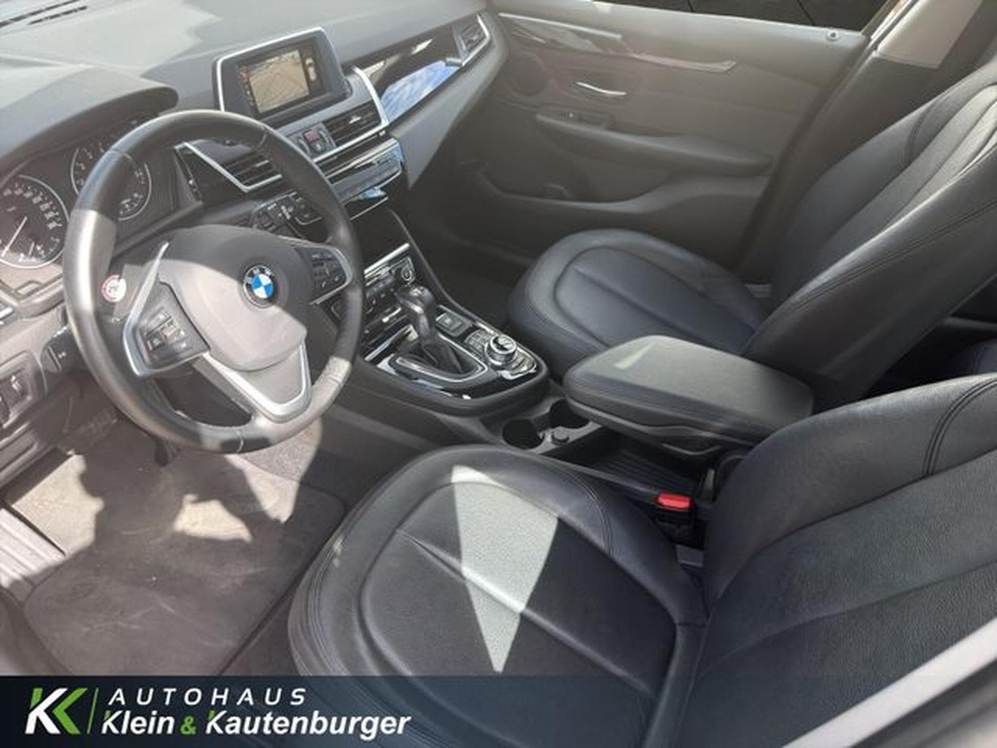 BMW 220 2er - 220i Active Tourer+LED+NAVI+LEDER+KAMERA (2017) - Photo 11