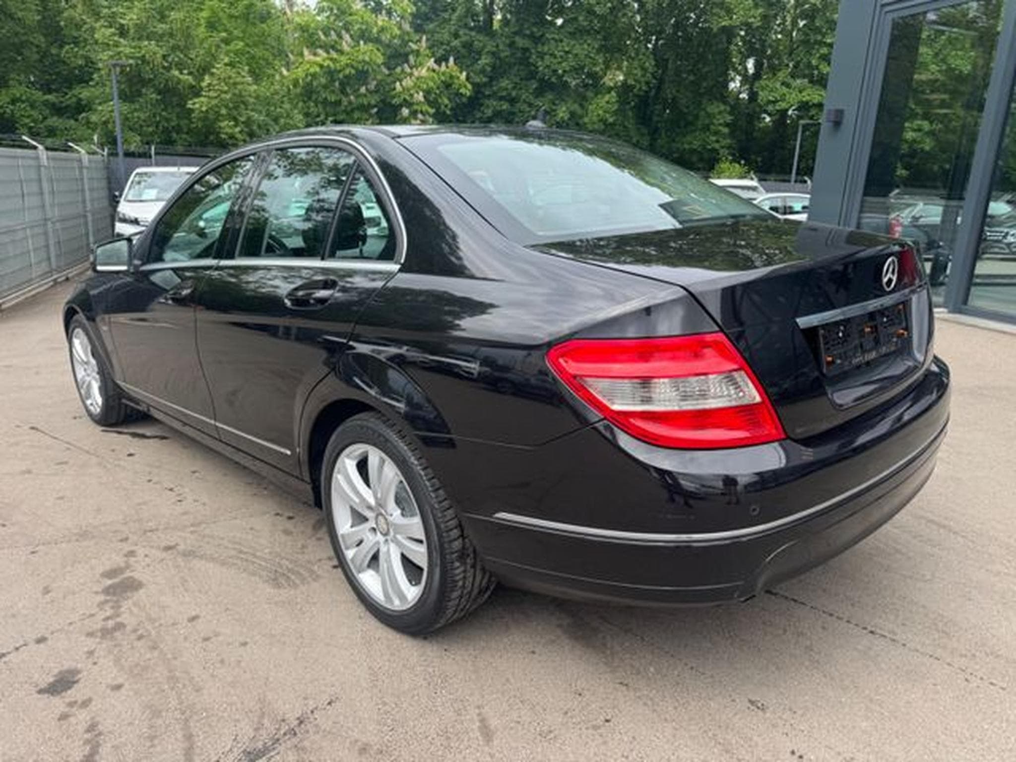 Mercedes C 180 C 180 LIMOUSINE AVANTDARDE* (2010) - Photo 8