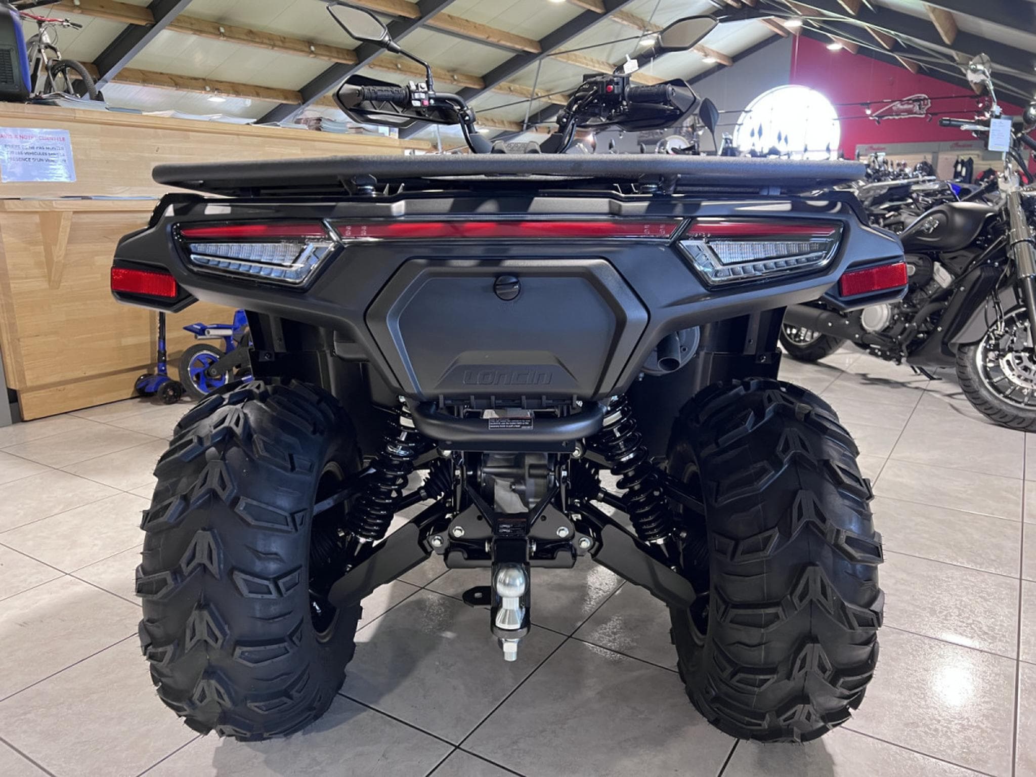 Loncin XWOLF 550 K T3 a 40 km/h (2026) - Photo 4
