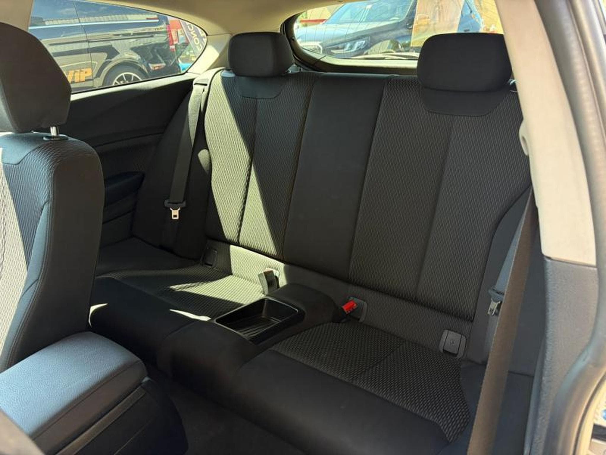 BMW 116 i/Sièges chauffants/GPS (2015) - Photo 8