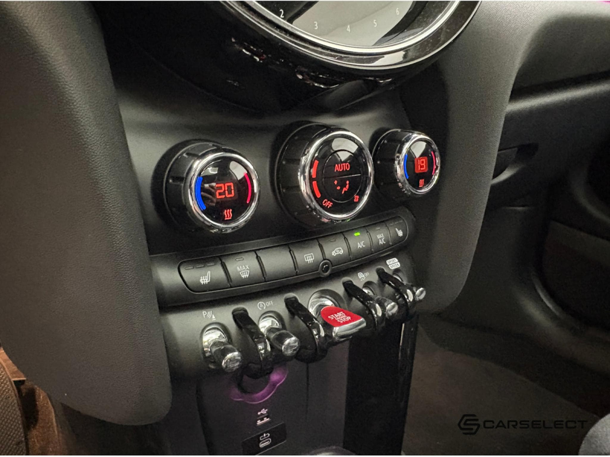 Mini Cooper 3 Portes (2023) - Photo 10