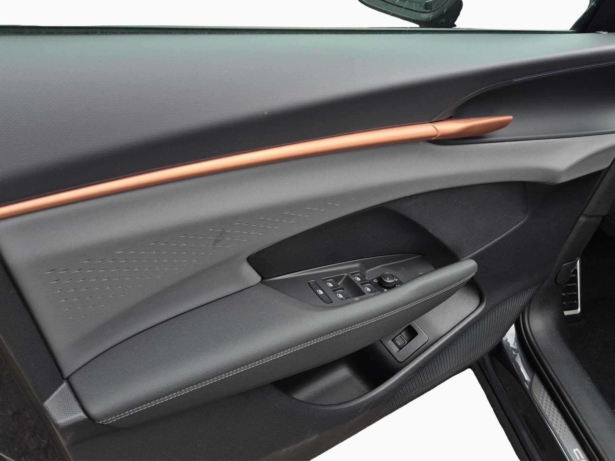 Cupra Terramar 1.5 eTSI 150ch (2026) - Photo 14